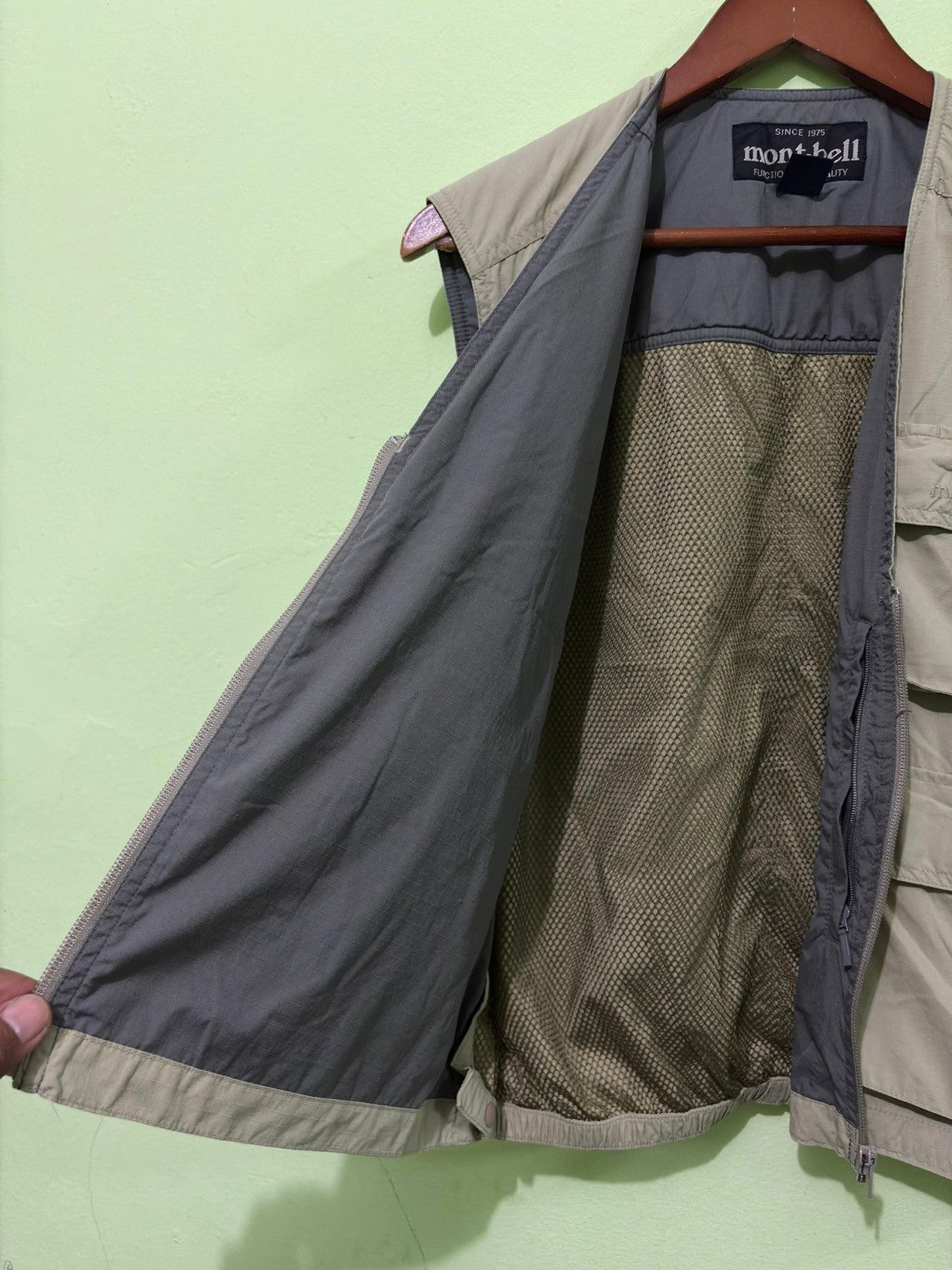 Montbell VTG Montbell Multi Pocket Vest Design Size US M / EU 48-50 / 2 - 4 Thumbnail