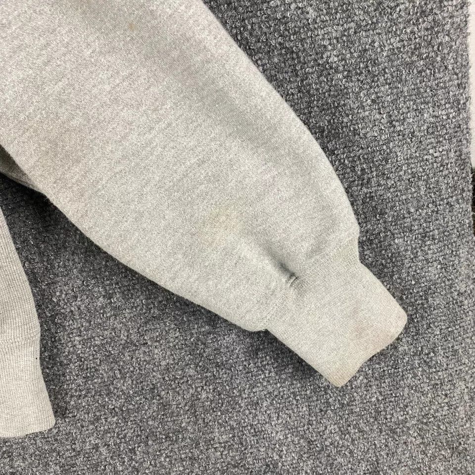 Champion × Vintage Reverse Weave Champion Sweatshirt Men's Large Stained Size US L / EU 52-54 / 3 - 10 Thumbnail