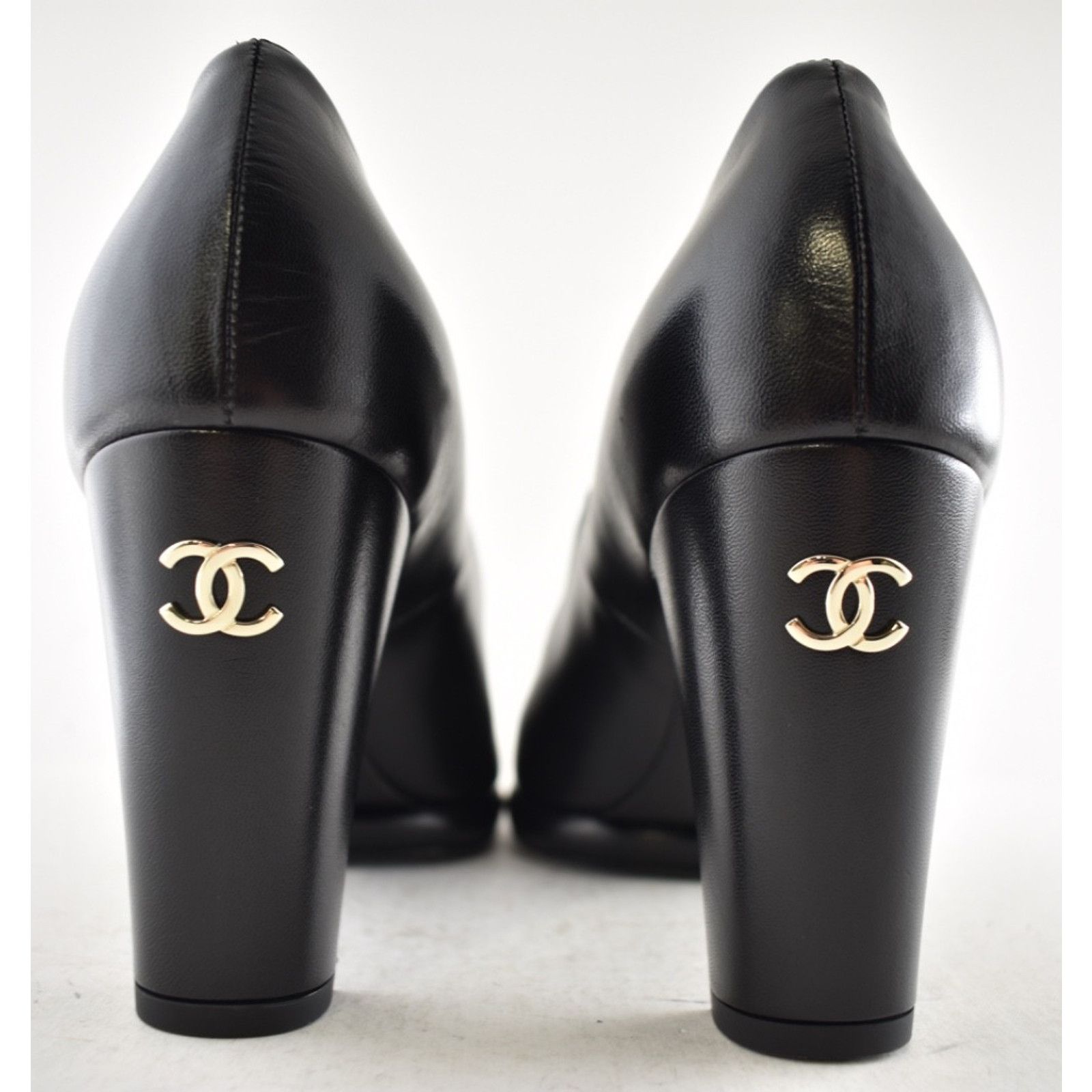Chanel Chanel 24B Black CC Logo Mary Jane Platform Pumps 41 Size US 10 / IT 40 - 13 Thumbnail