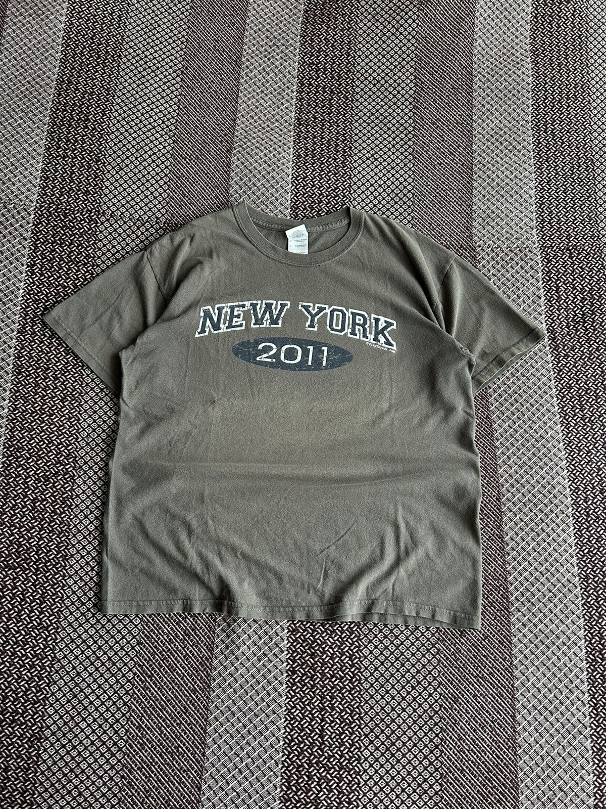 Gildan Vintage New York T-shirt Streetwear Unisex Size Large Faded Size US L / EU 52-54 / 3 - 1 Thumbnail