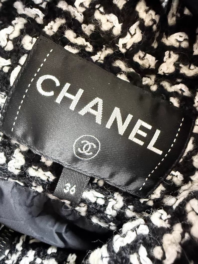 Chanel Chanel Black and white color-blocked checkered tweed knitt Size XS / US 0-2 / IT 36-38 - 5 Thumbnail