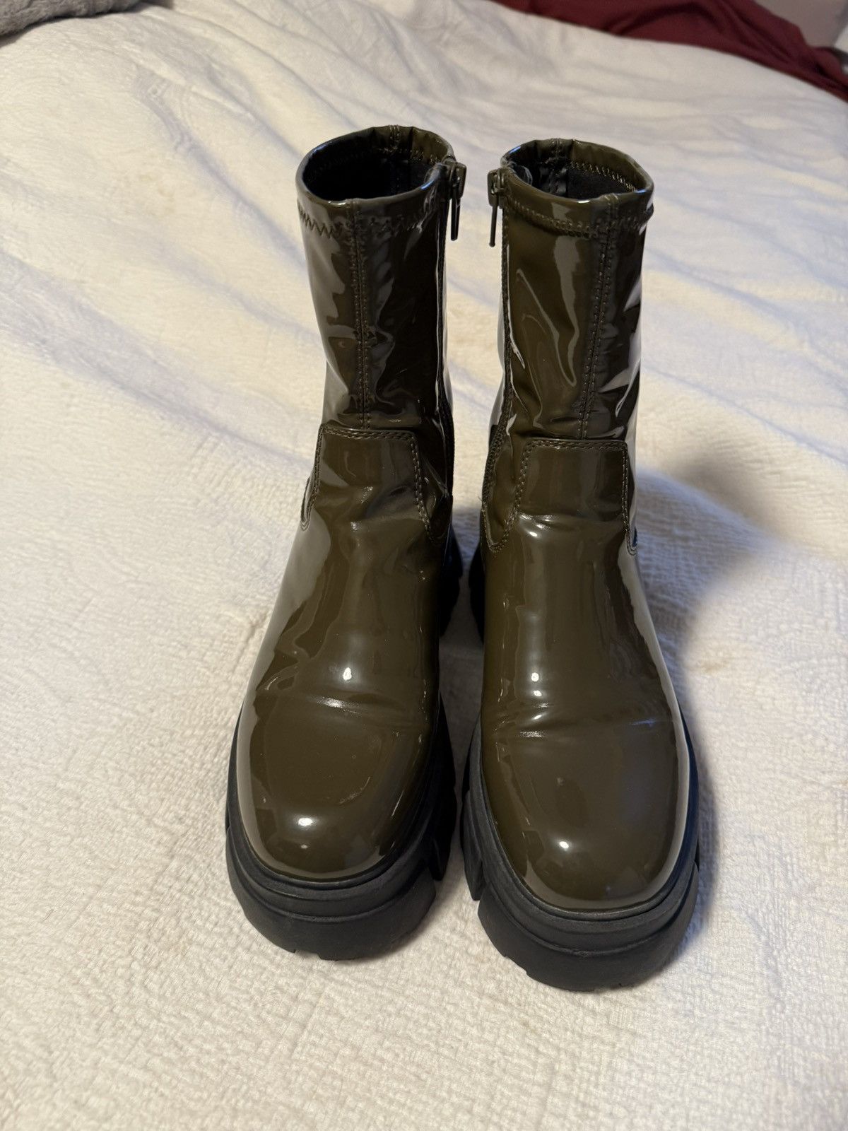 Aldo Green Aldo Chelsea boot Size US 7 / IT 37 - 1 Thumbnail