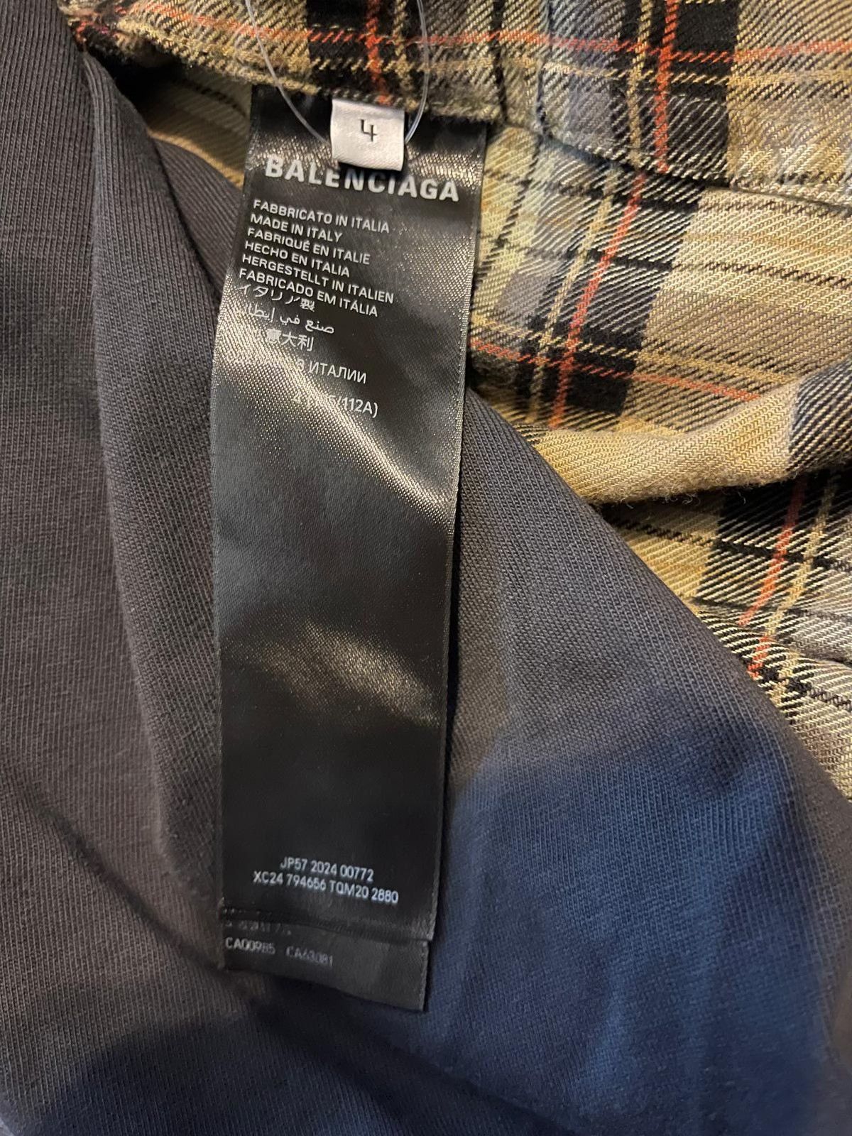 Balenciaga Balenciaga Statue of Liberty Flannel Layered Shirt Size US XL / EU 56 / 4 - 5 Thumbnail