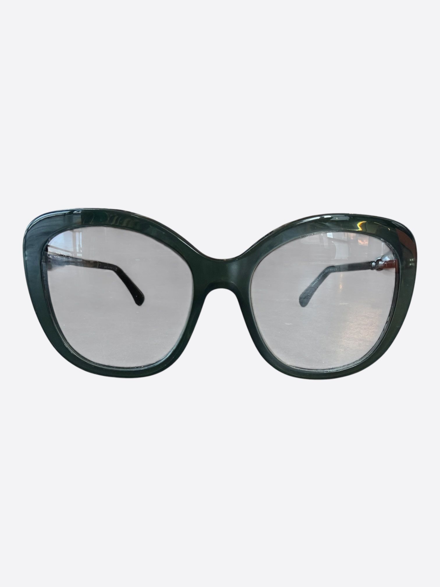 Chanel Chanel Black Butterfly Winter Pearl Sunglasses Size ONE SIZE - 1 Thumbnail
