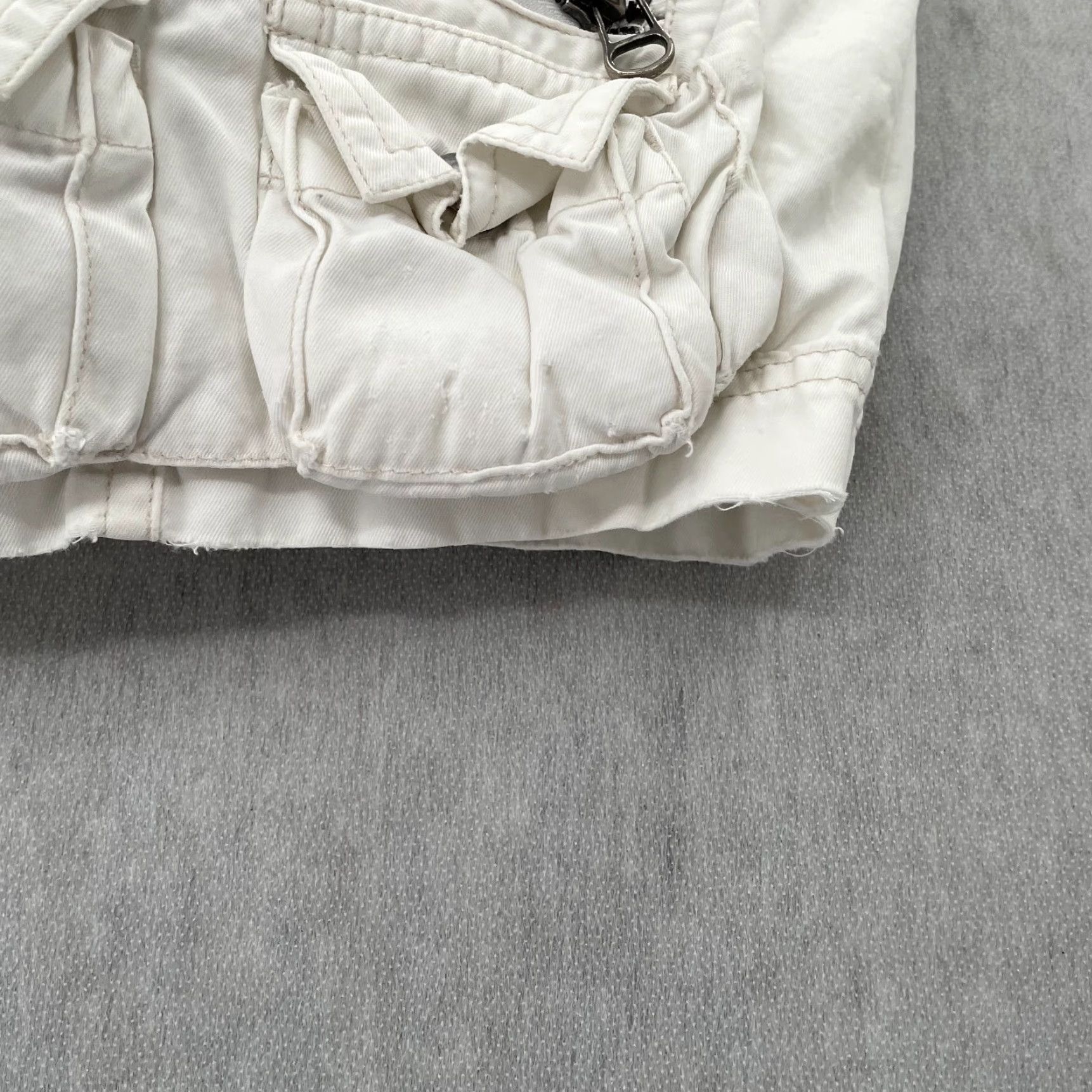 Polo Ralph Lauren VINTAGE Polo Ralph Lauren Shorts Cargo Mens 33 White Cotton Zipper Pockets Size US S / EU 44-46 / 1 - 7 Thumbnail