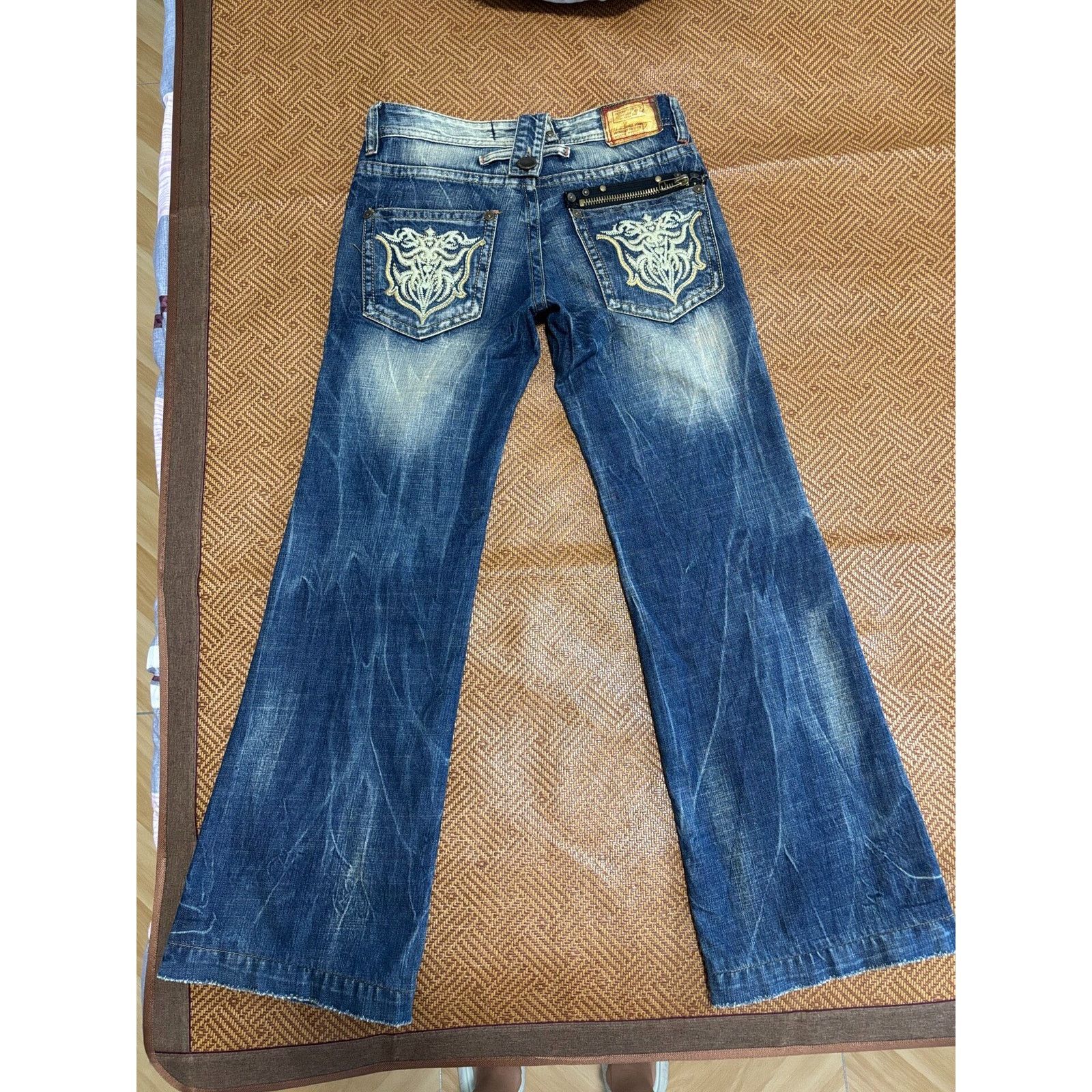 Hysteric Glamour Japanese Brand Vintage Wash Low-rise Bootcut Denim Jeans Size 32" / US 10 / IT 46 - 4 Thumbnail