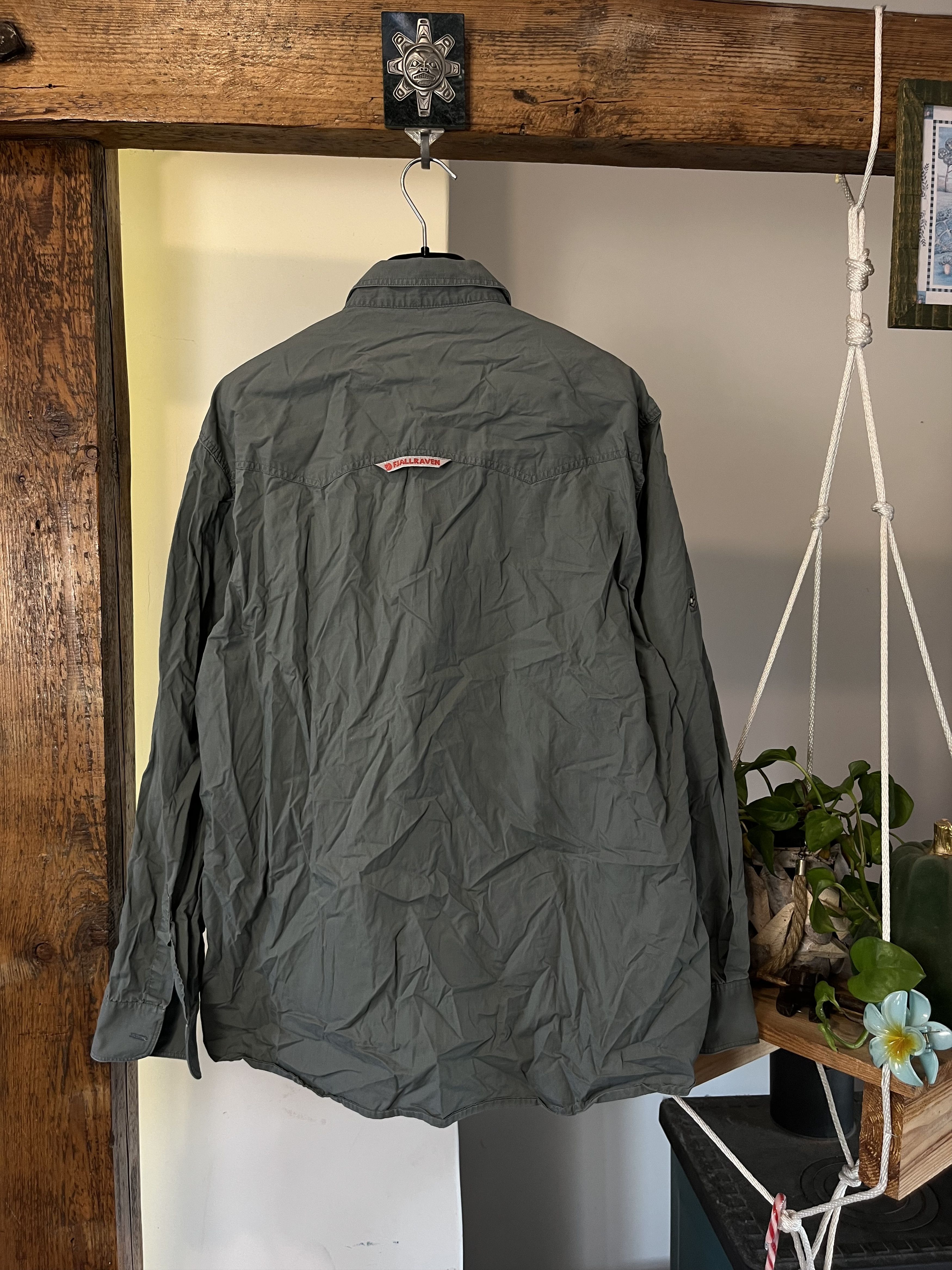 Fjallraven × Vintage Vintage 90s Fjallraven Khaki Embroidered Logo Shirt Size US L / EU 52-54 / 3 - 2 Thumbnail