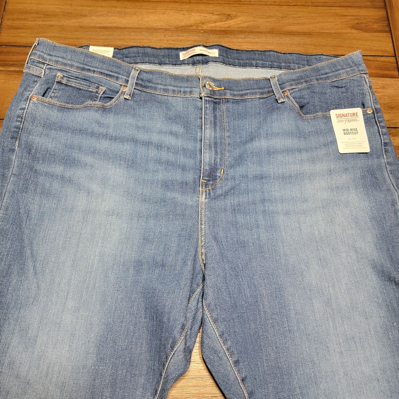 Levi's Levi Strauss Signature Mid-Rise Bootcut Jeans - Size 24M NWT Size 42" / US 20 - 2 Thumbnail