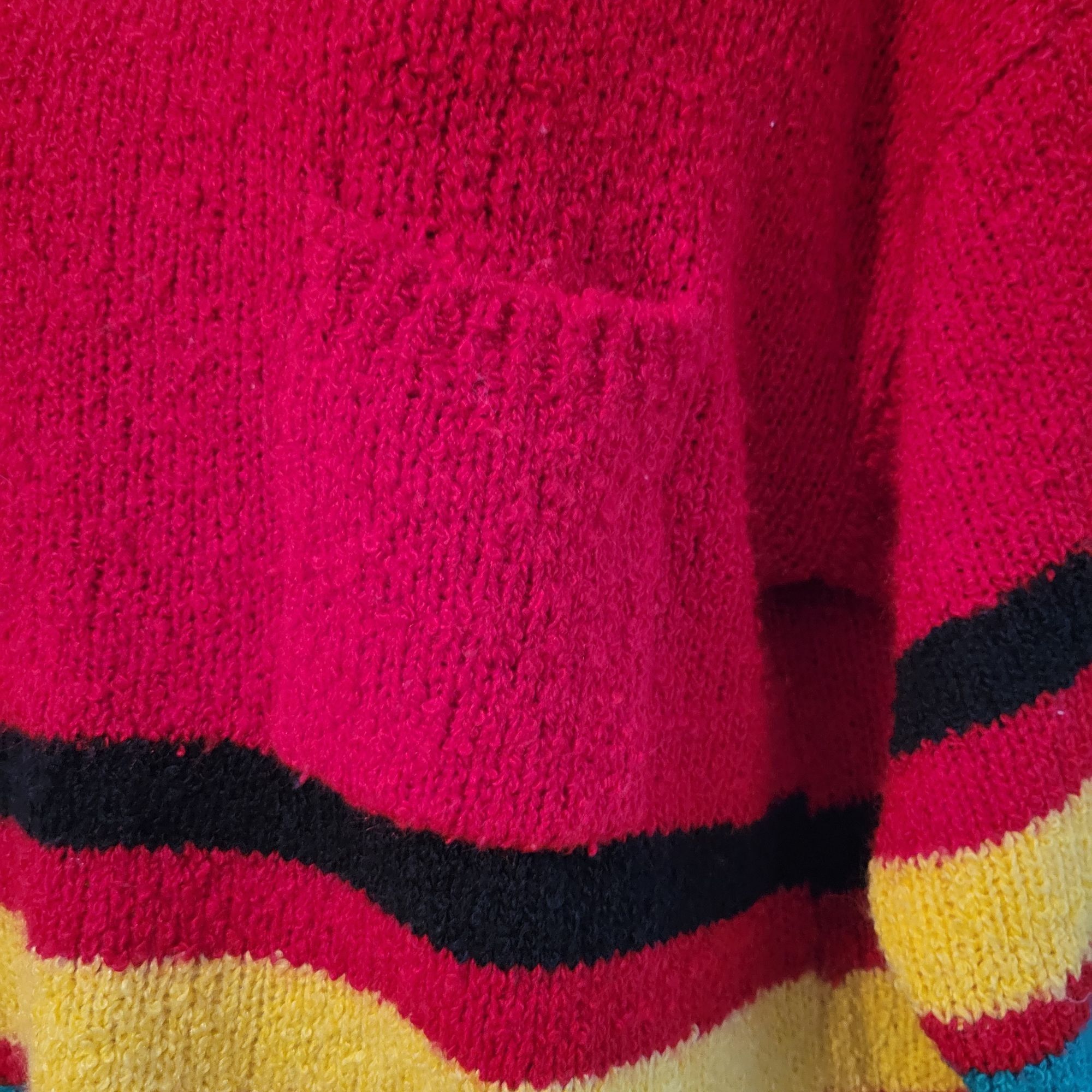 Beldoch Popper M Striped Red Pullover Sweater Primary Colors