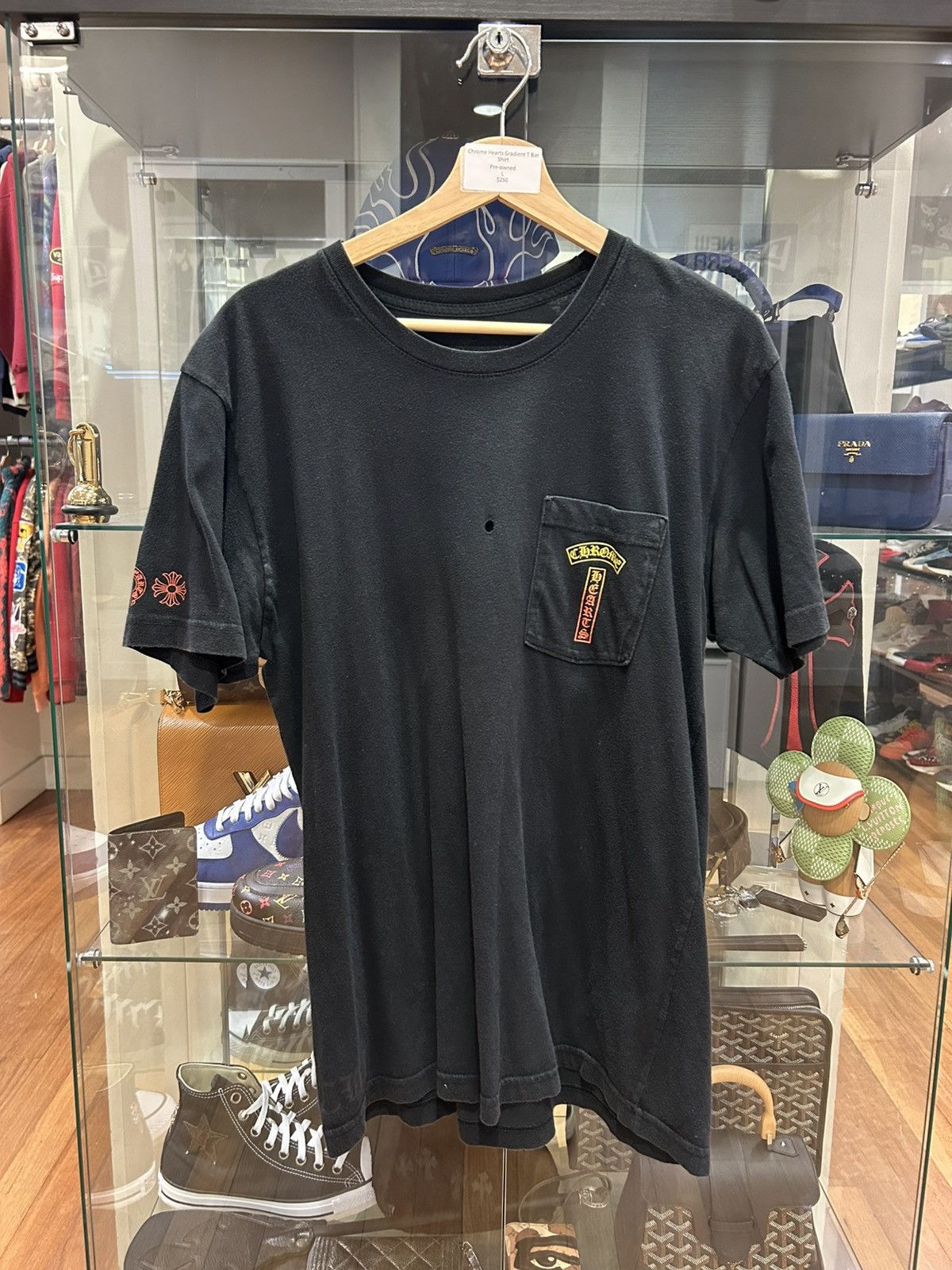 Chrome Hearts Chrome hearts gradient T Bar Logo Shirt Size US L / EU 52-54 / 3 - 3 Thumbnail