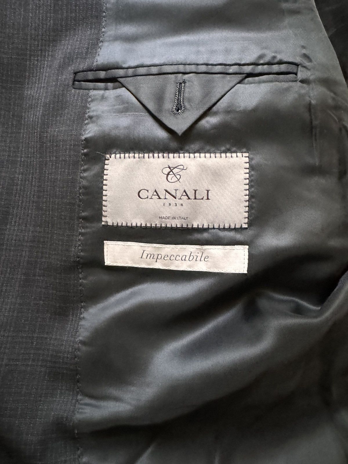 Canali Canali Made in Italy Subtle Prince of Wales Wool Suit $1995 Size 48R - 7 Thumbnail