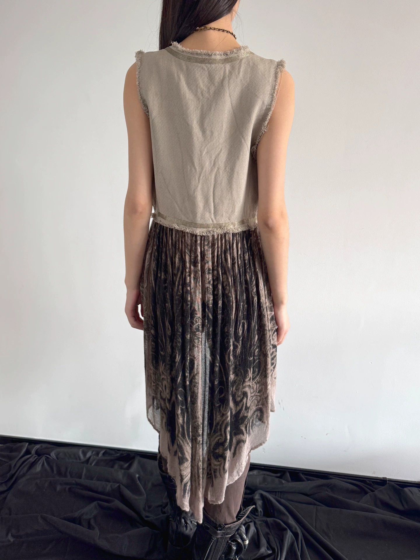 Share Spirit Homme Share Spirit Irregular Sleeveless Tulle-Linen Tassel Printed Cardi Size XS / US 0-2 / IT 36-38 - 6 Thumbnail