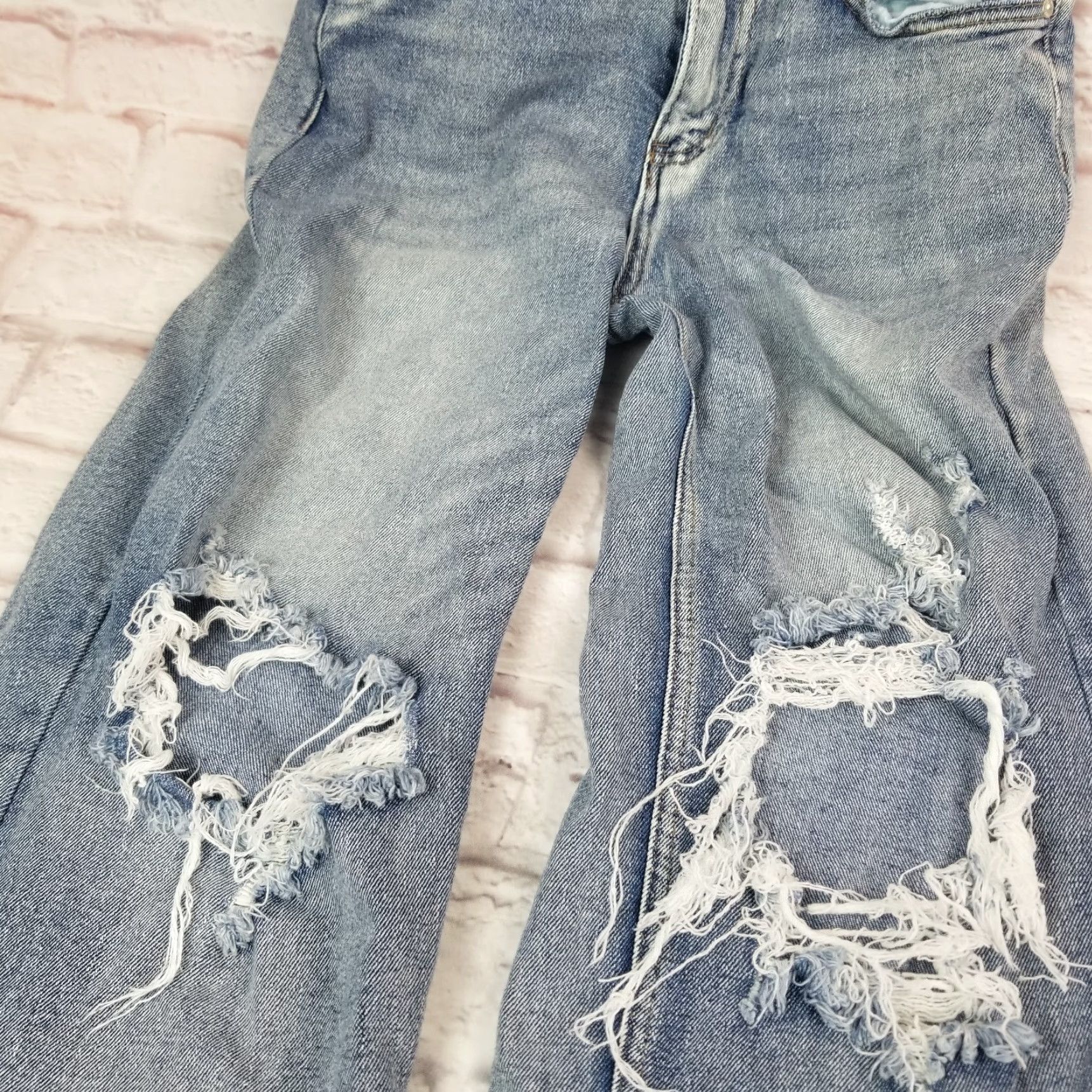 Almost Famous VINTAGE Almost Famous Womens Jeans Size 3 Denim High Rise Light Wash Distressed Size 26" / US 2 / IT 38 - 3 Thumbnail