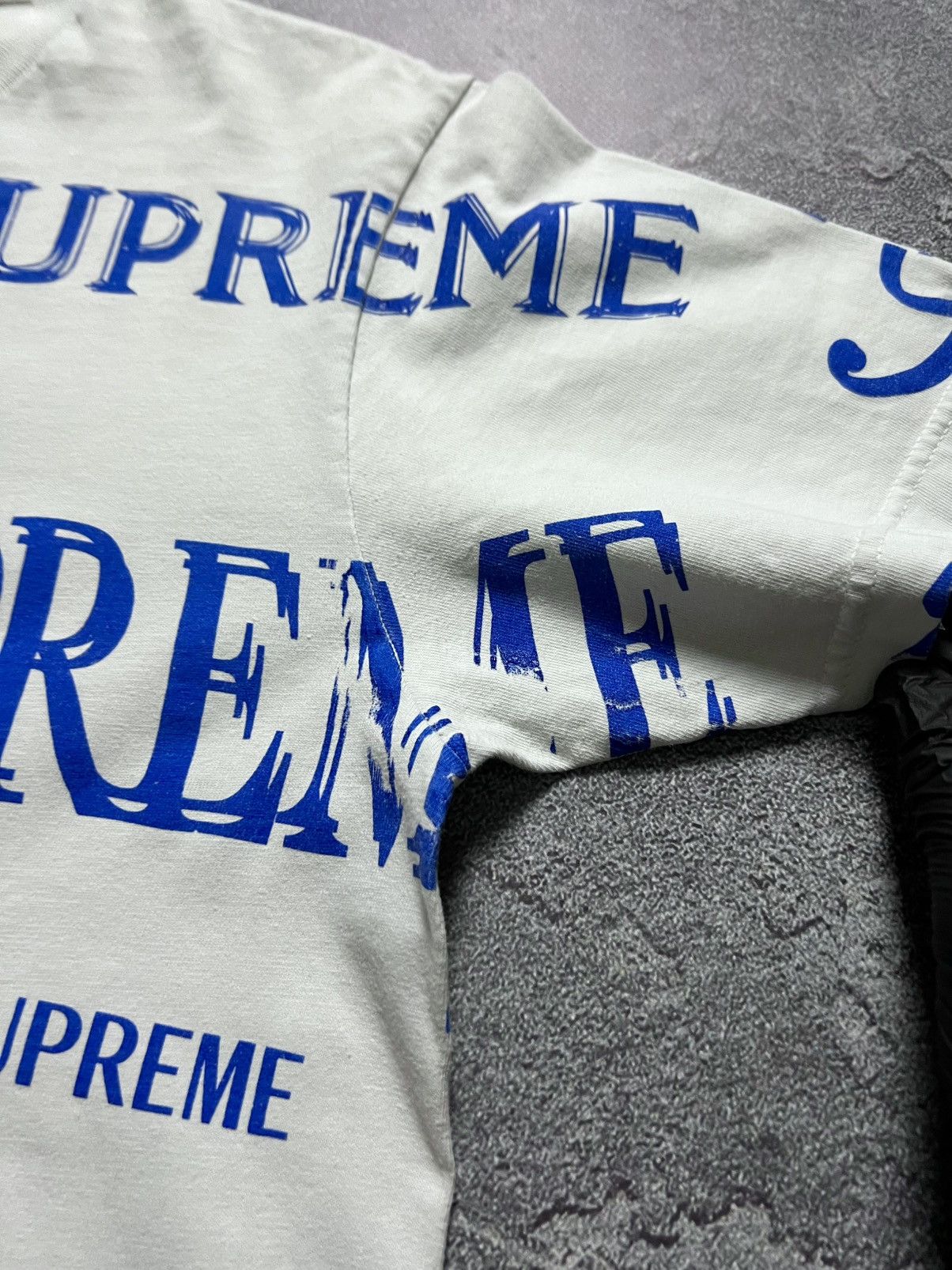Supreme Vintage Supreme Multi Logo Tee Shirt Monogram Size US S / EU 44-46 / 1 - 20 Thumbnail