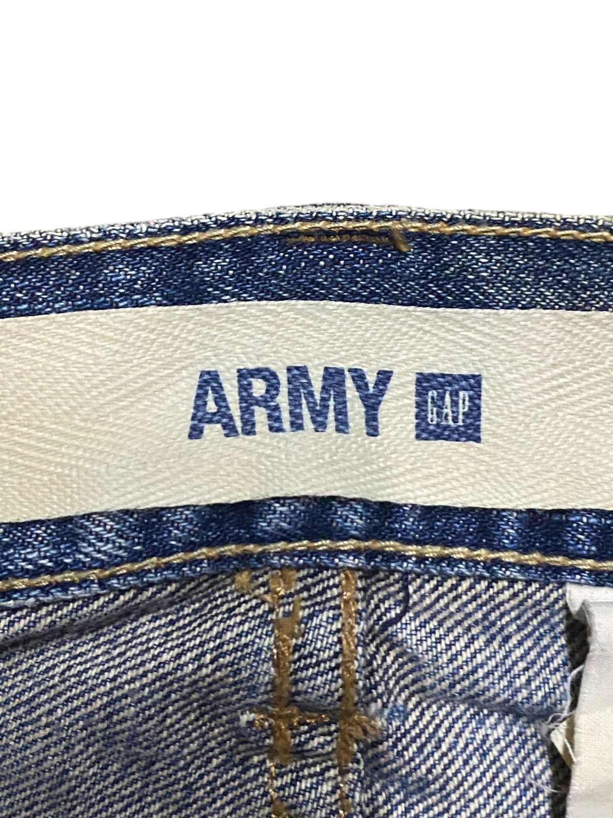 Dapper Dan × Gap Vintage Gap Army Light Wash Distressed Baggy Jeans Size US 35 - 15 Thumbnail