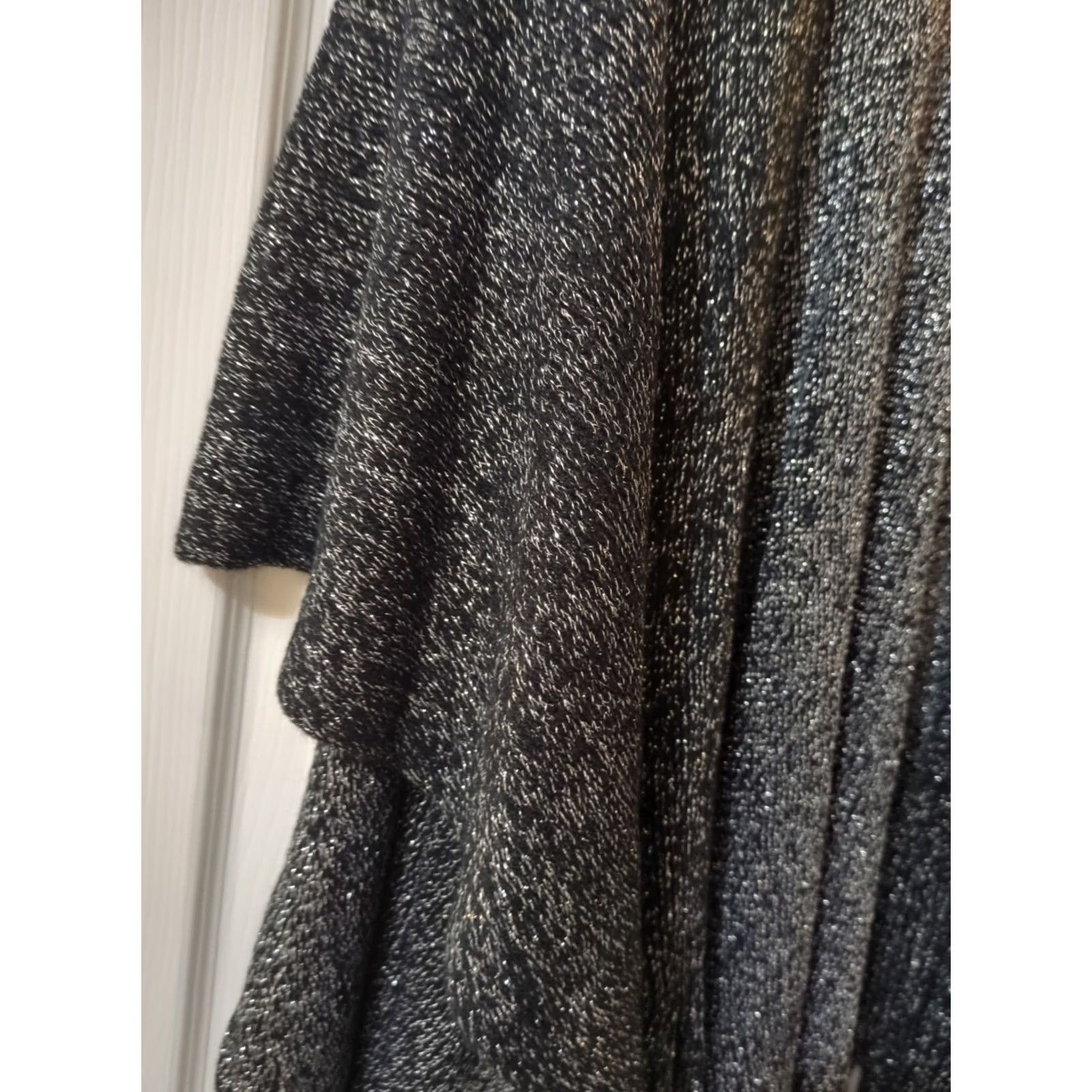 Vintage Step In Style 0X/1X Dressy Shawl Black Metallic Womens Shawl Top Dress Length Top Plus Size 0X/1X Womens Size XL / US 12-14 / IT 48-50 - 3 Thumbnail