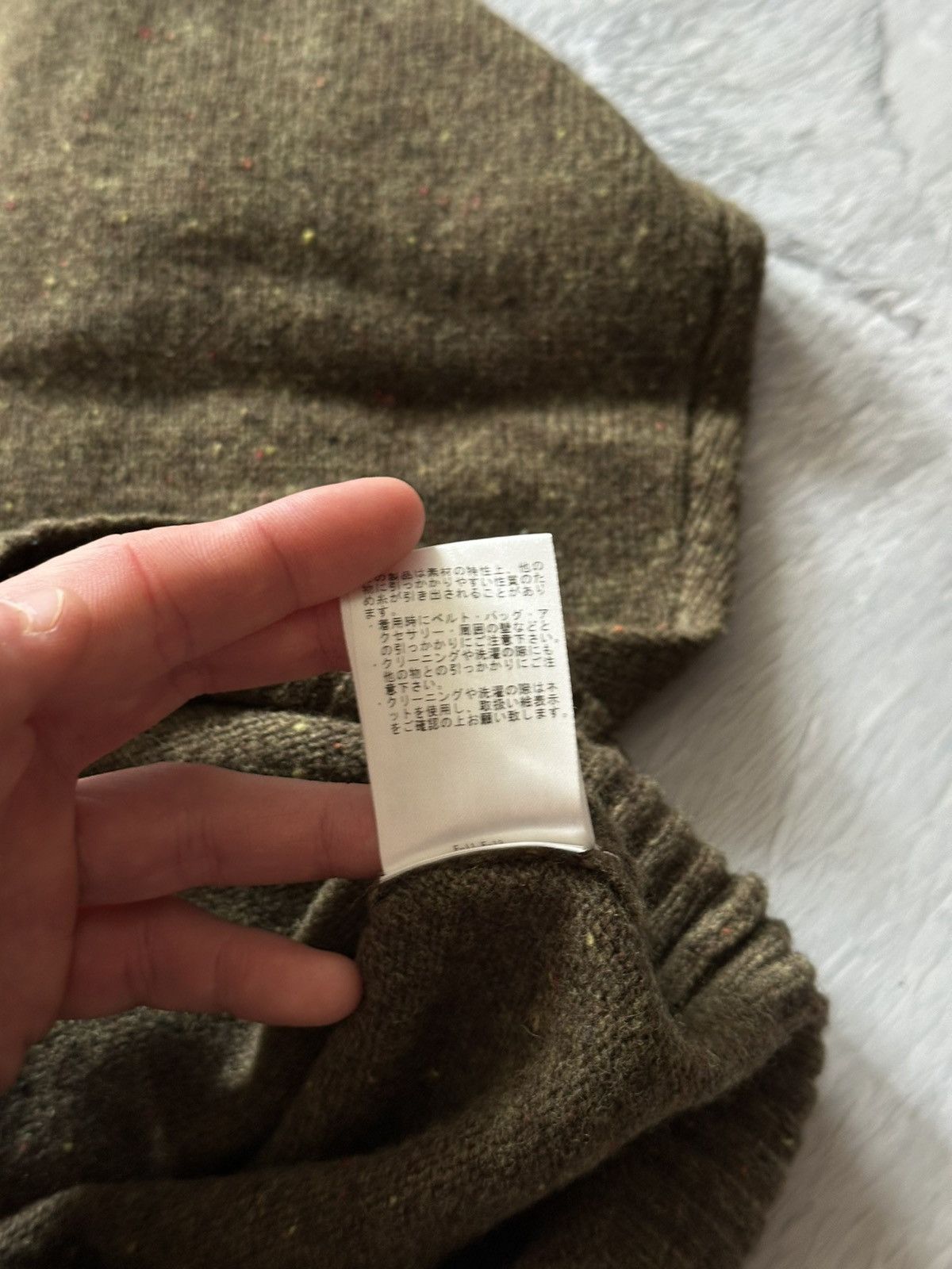 Beams Japan BEAMS Wool V-Neck Sweater — Olive Donegal Size US S / EU 44-46 / 1 - 7 Thumbnail
