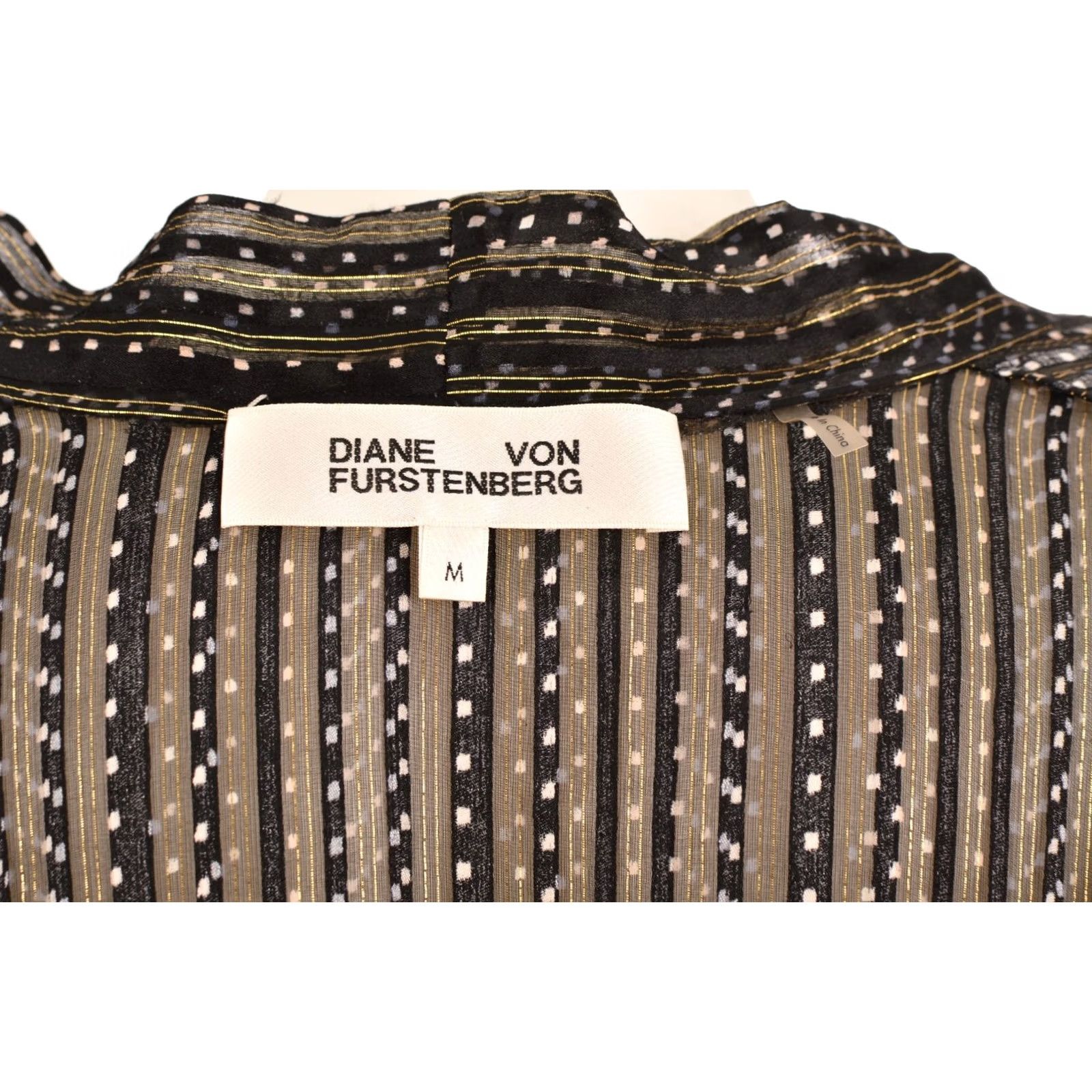 Diane von Furstenberg Diane von Furstenberg Lanie Tie Neck Silk Designer Blouse Button Shirt M Black Womens Silk Button-Up 96% Silk 4% Polyester Size M / US 6-8 / IT 42-44 - 6 Thumbnail