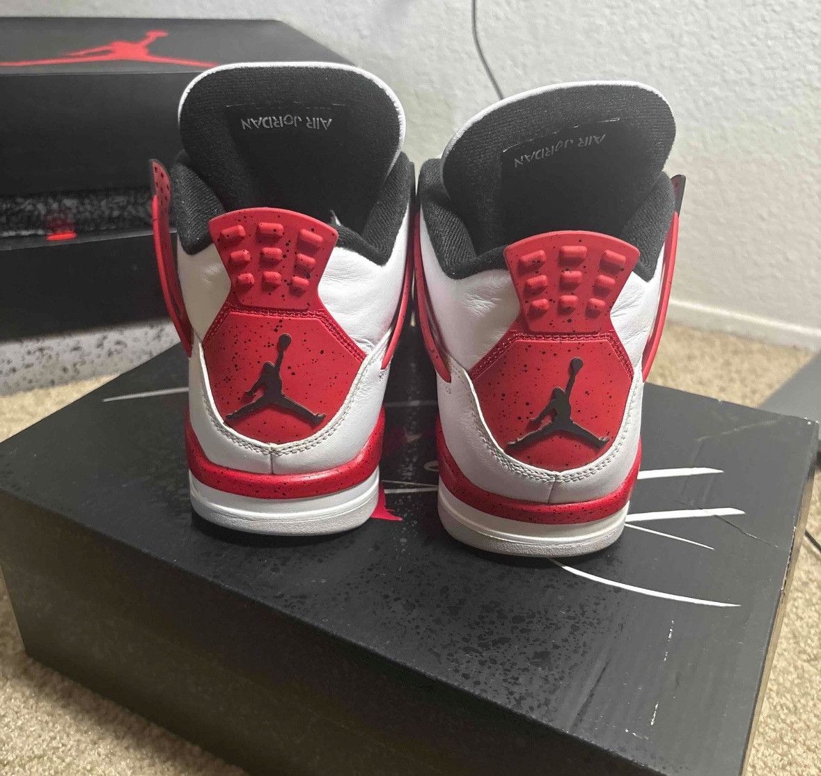 Jordan Brand Jordan 4 red cement size 8.5 Size US 8.5 / EU 41-42 - 4 Thumbnail
