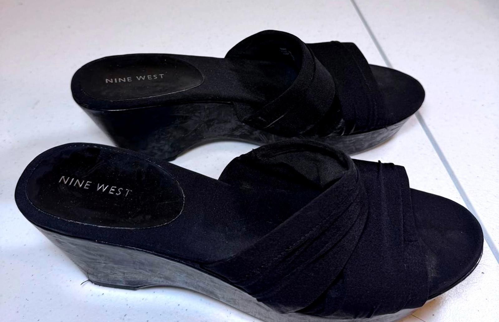 Nine West Nine West Black Wedge Slide Sandals Size US 10 / IT 40 - 3 Thumbnail