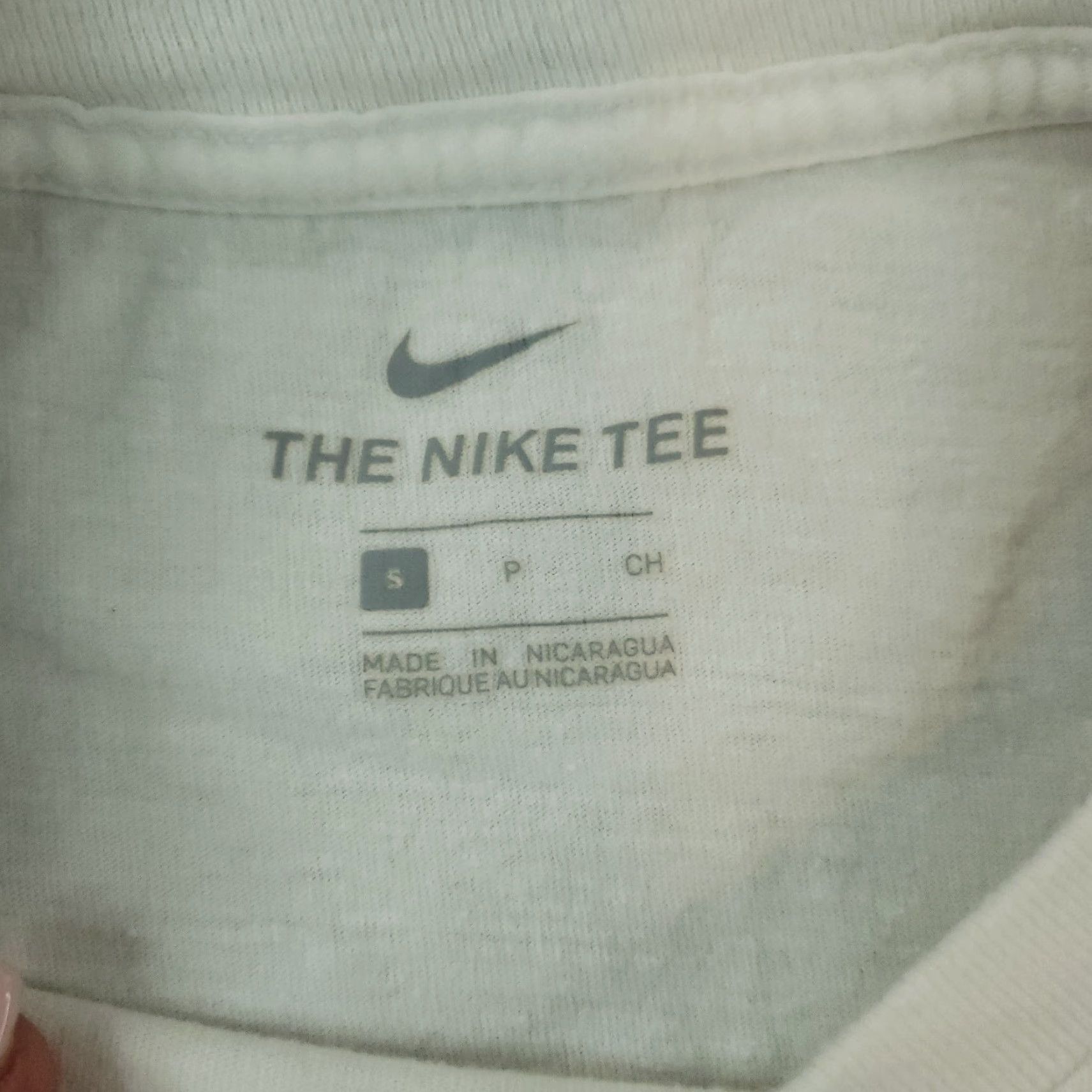 Nike Nike T-shirt Mens Small White Swoosh Crew Neck Short Sleeve Casual Athletic Cotton Slim Fit Size US S / EU 44-46 / 1 - 5 Thumbnail