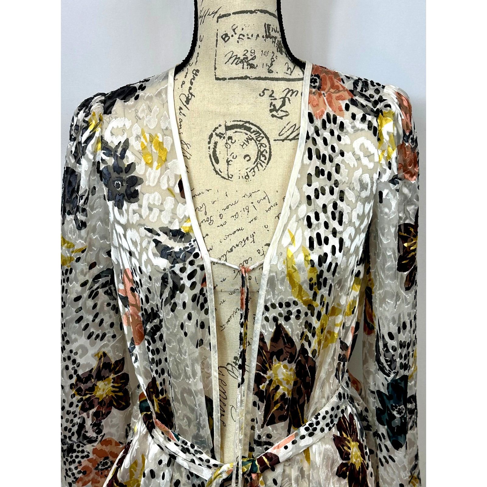 Free People Free People Floral Print Cropped Silk Burnout Kimono XS Size XS / US 0-2 / IT 36-38 - 8 Thumbnail