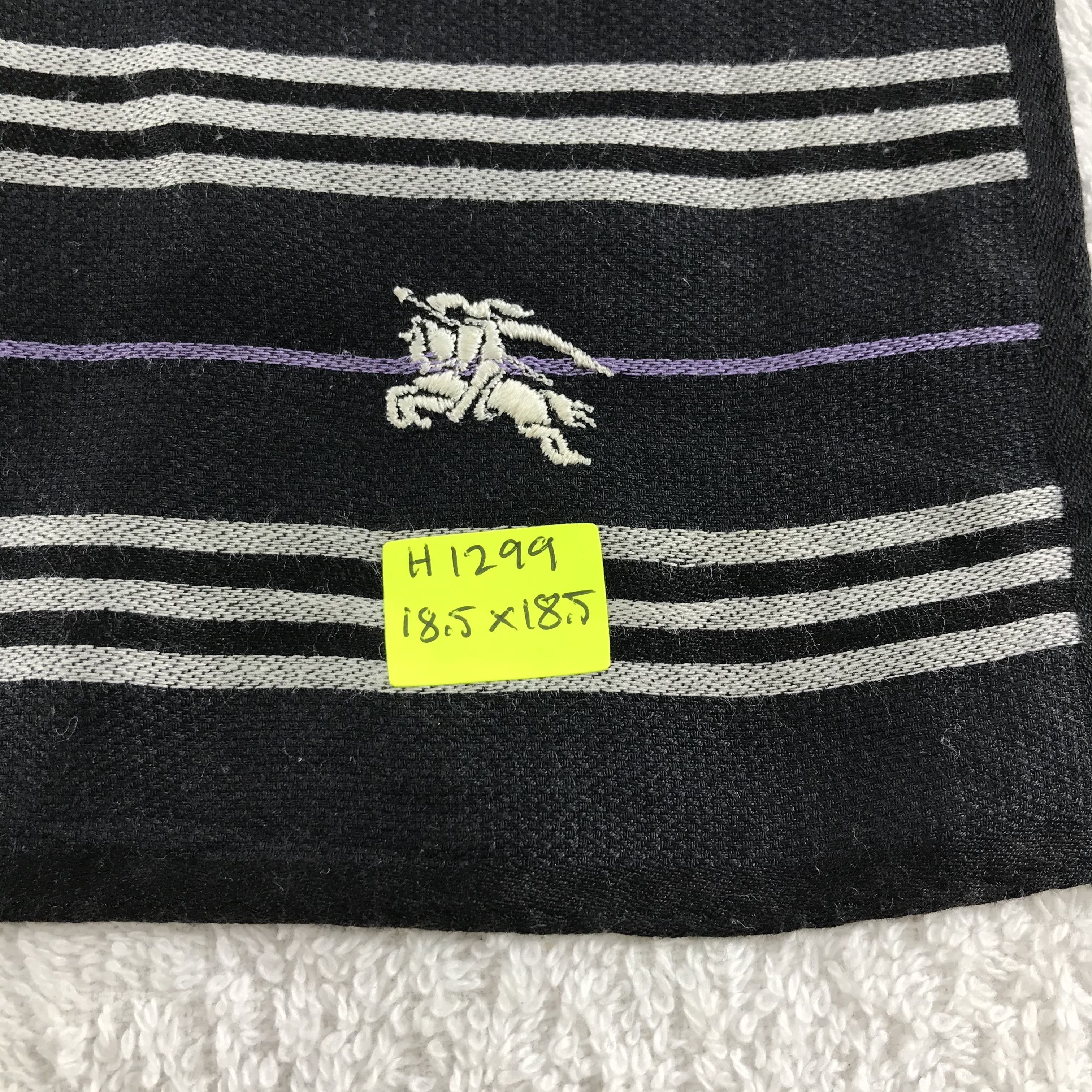 Burberry × Vintage Burberry Neckerchief / Bandana / Handkerchief Size ONE SIZE - 5 Thumbnail