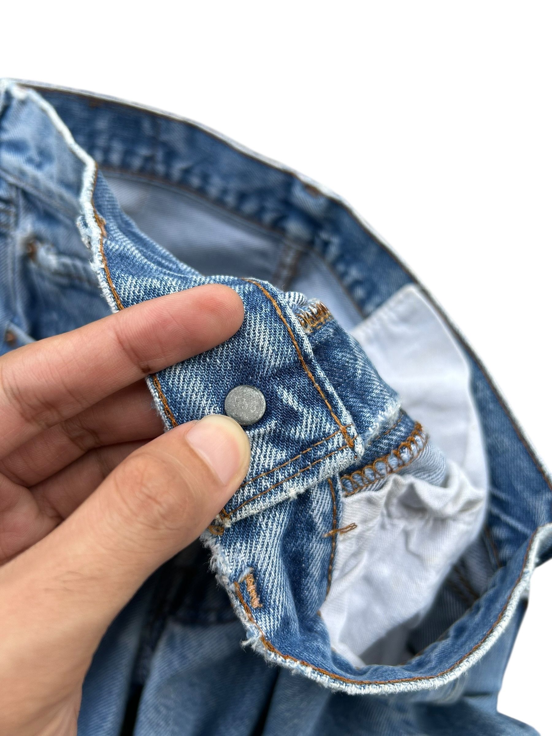 Levi's × Vintage Vintage Levis 501 Rindem Selvedge Distressed Denim Jeans Size US 29 - 8 Thumbnail