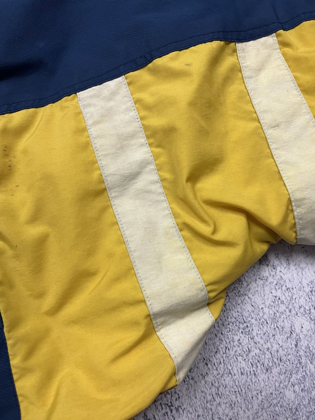 Starter Vintage NCAA Starter Michigan Wolverines Jacket 90’s Rare Size US L / EU 52-54 / 3 - 20 Thumbnail