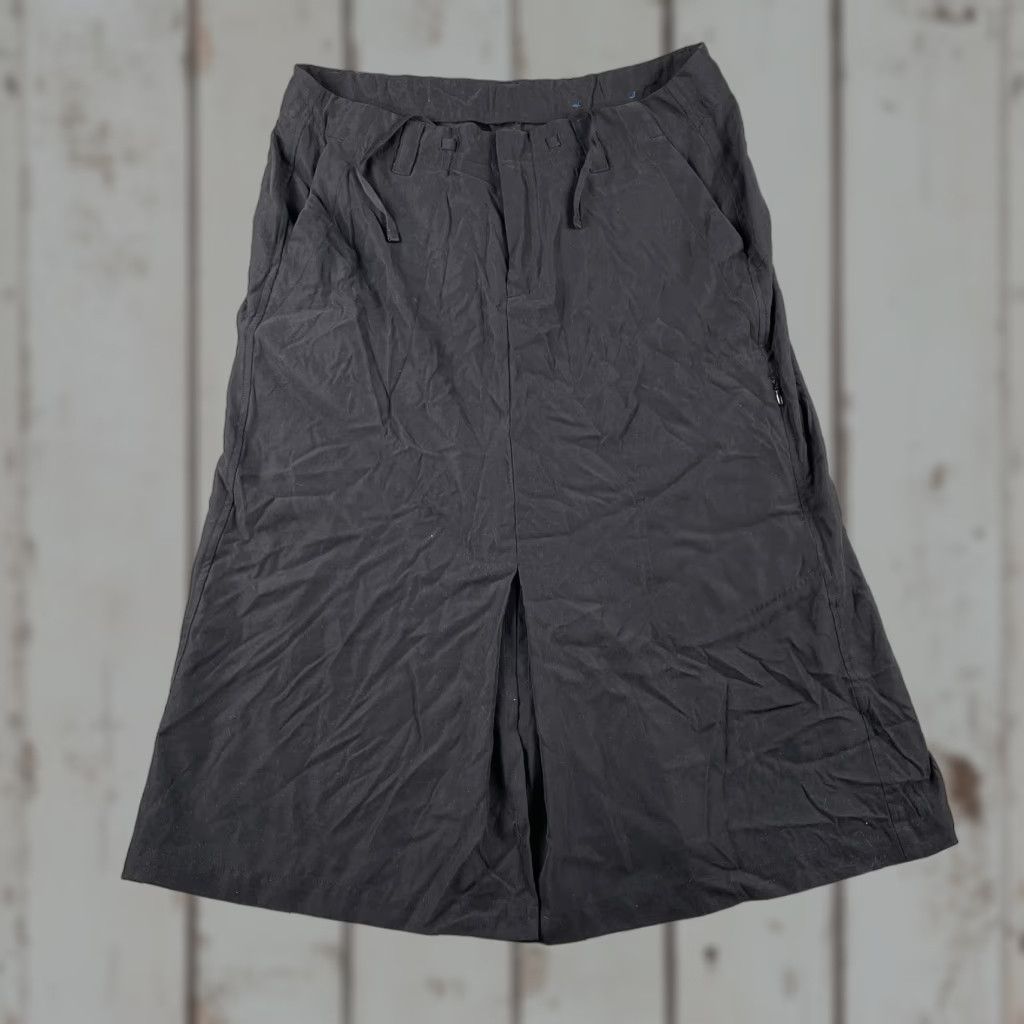 Patagonia Patagonia Women’s 12 Black Activewear Skirt Long Drawstring Polyester EUC Size 34" / US 12 / IT 48 - 1 Thumbnail