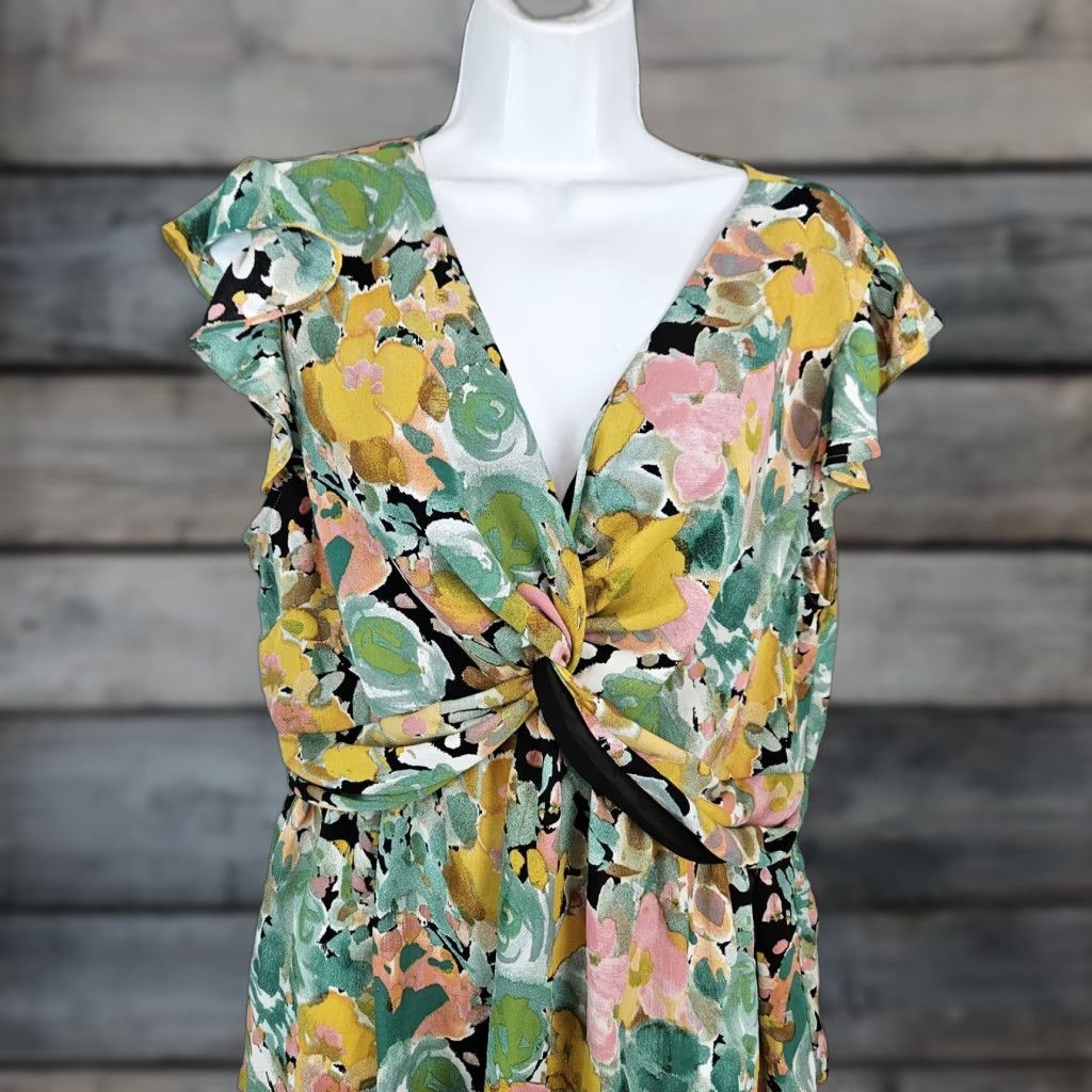 Twisted X Pleione Blouse Shirt Womens Top L Green Pink Twisted Front Flutter Sleeve V-Neck Short Sleeve Pullover Casual Modern Basic Size L / US 10 / IT 46 - 1 Thumbnail