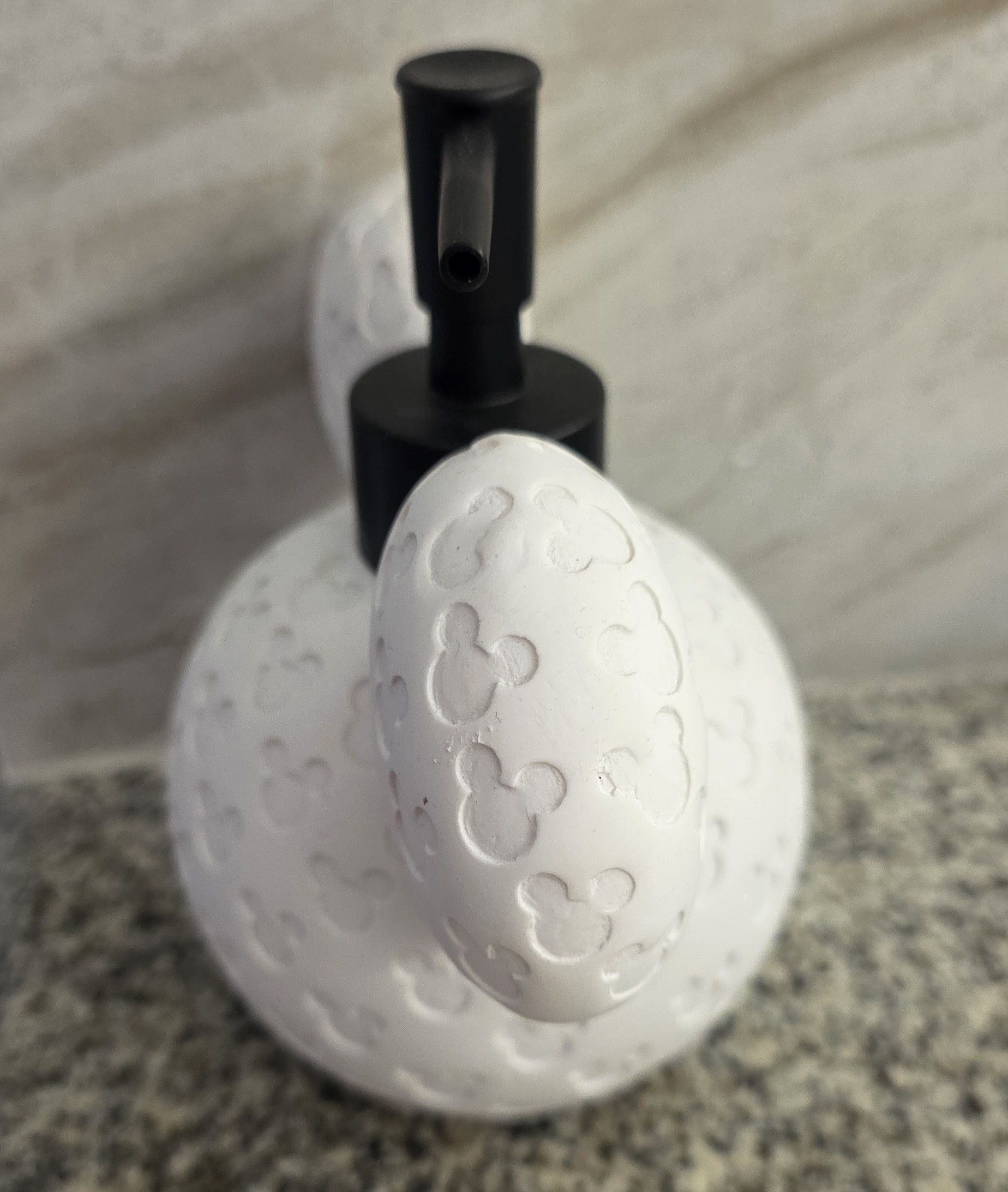 Disney NWT Disney Mickey Mouse White Pattern Soap Dispenser 6" Size ONE SIZE - 2 Thumbnail