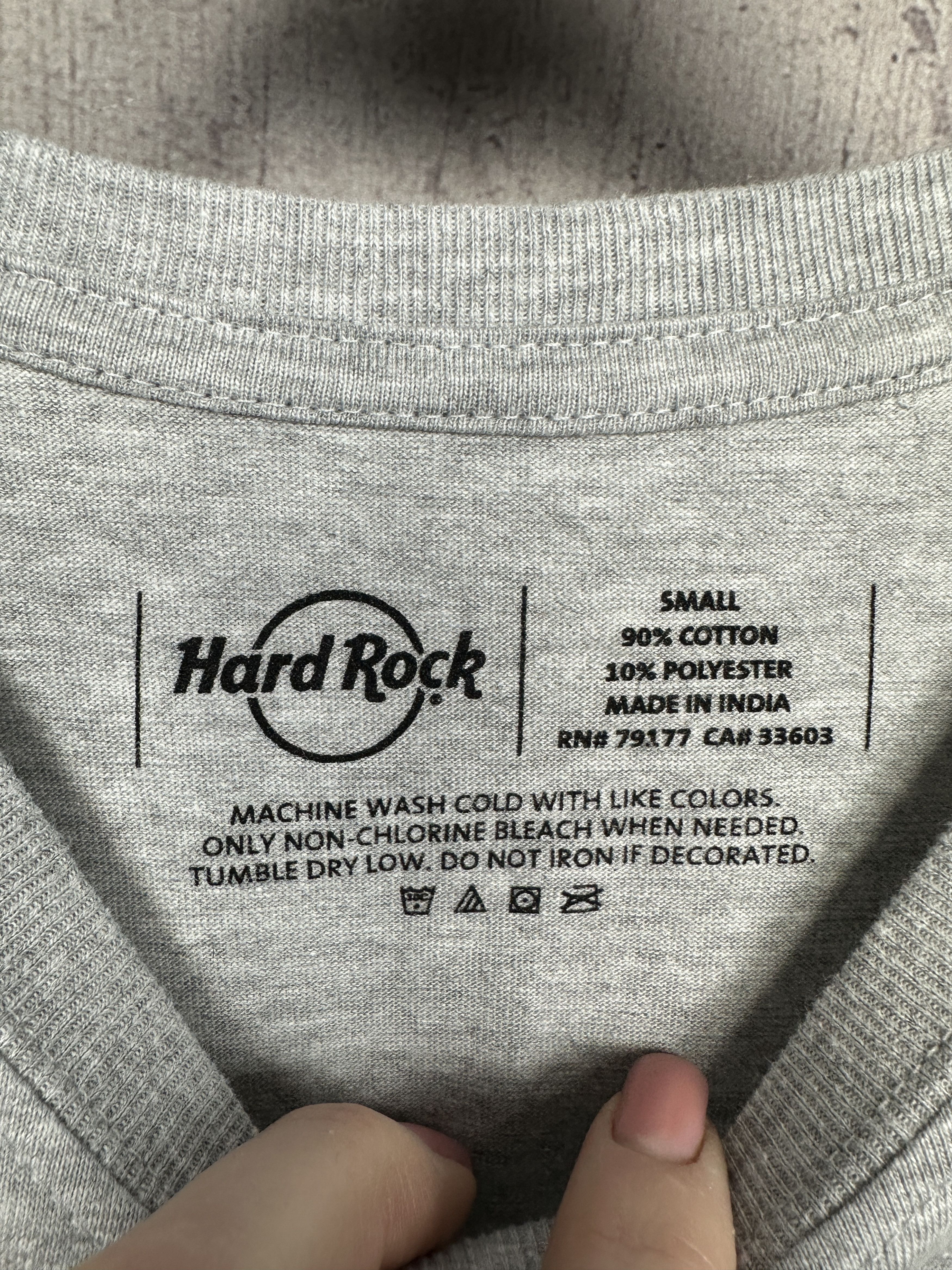 Hard Rock Cafe NEW! Hard Rock Cafe Dubai Mens T-Shirt Size US L / EU 52-54 / 3 - 6 Thumbnail