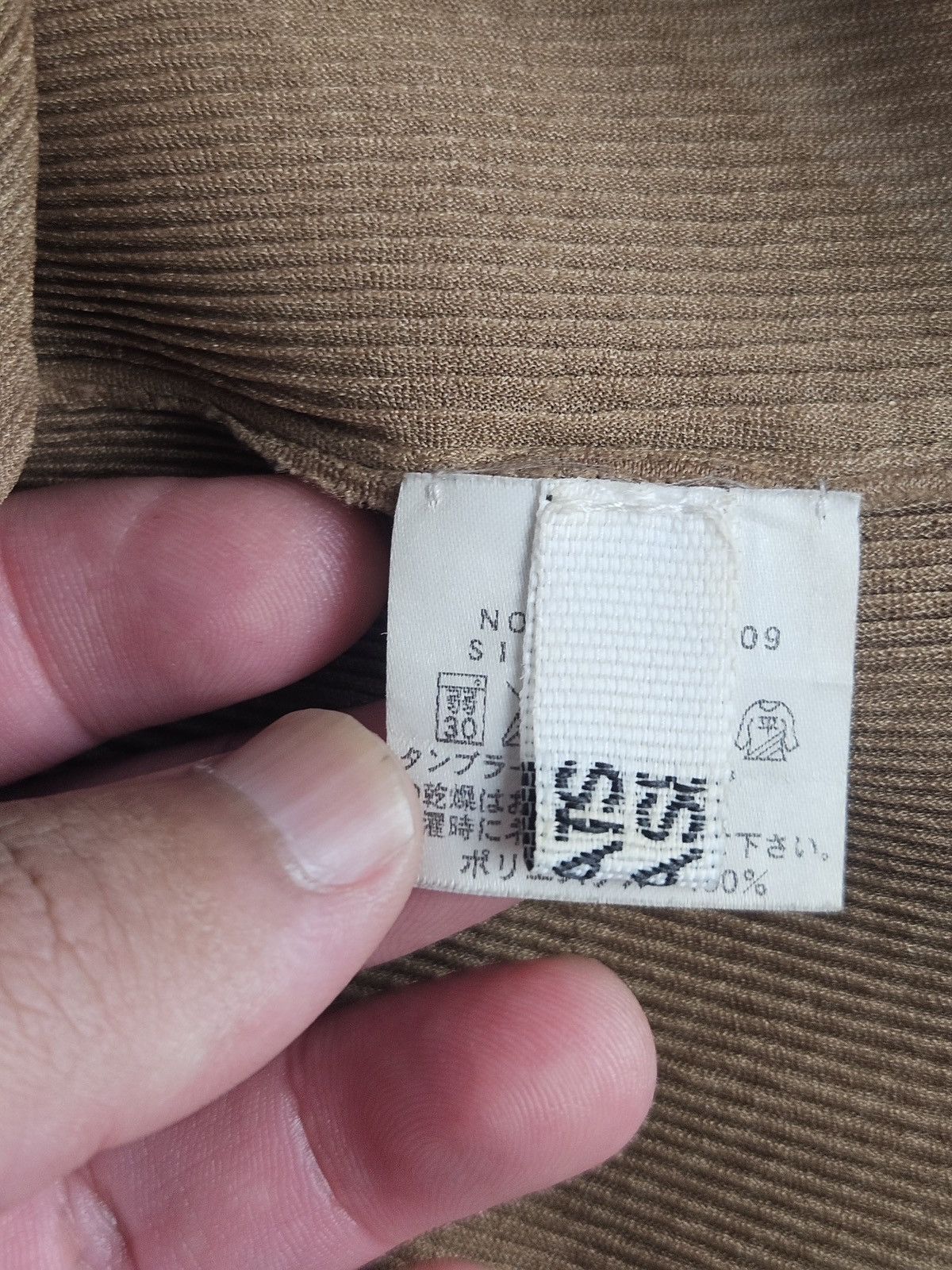 Pleats Please Issey Miyake Pleats Please Issey Miyake pleated cardigan Size S / US 4 / IT 40 - 4 Thumbnail