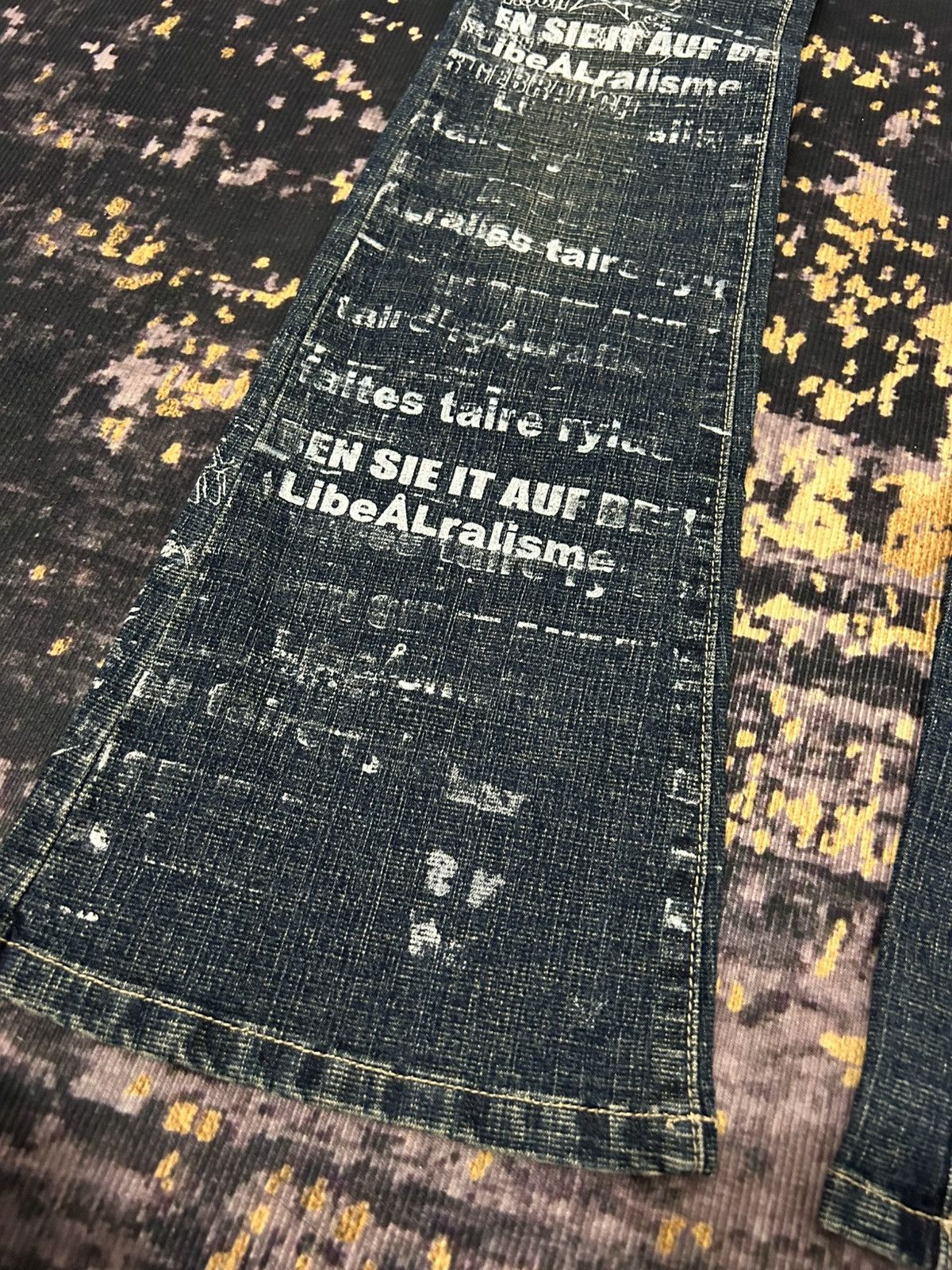 If Six Was Nine H.Naoto + DIE Poem Print Flare Jeans Size US 27 - 6 Thumbnail