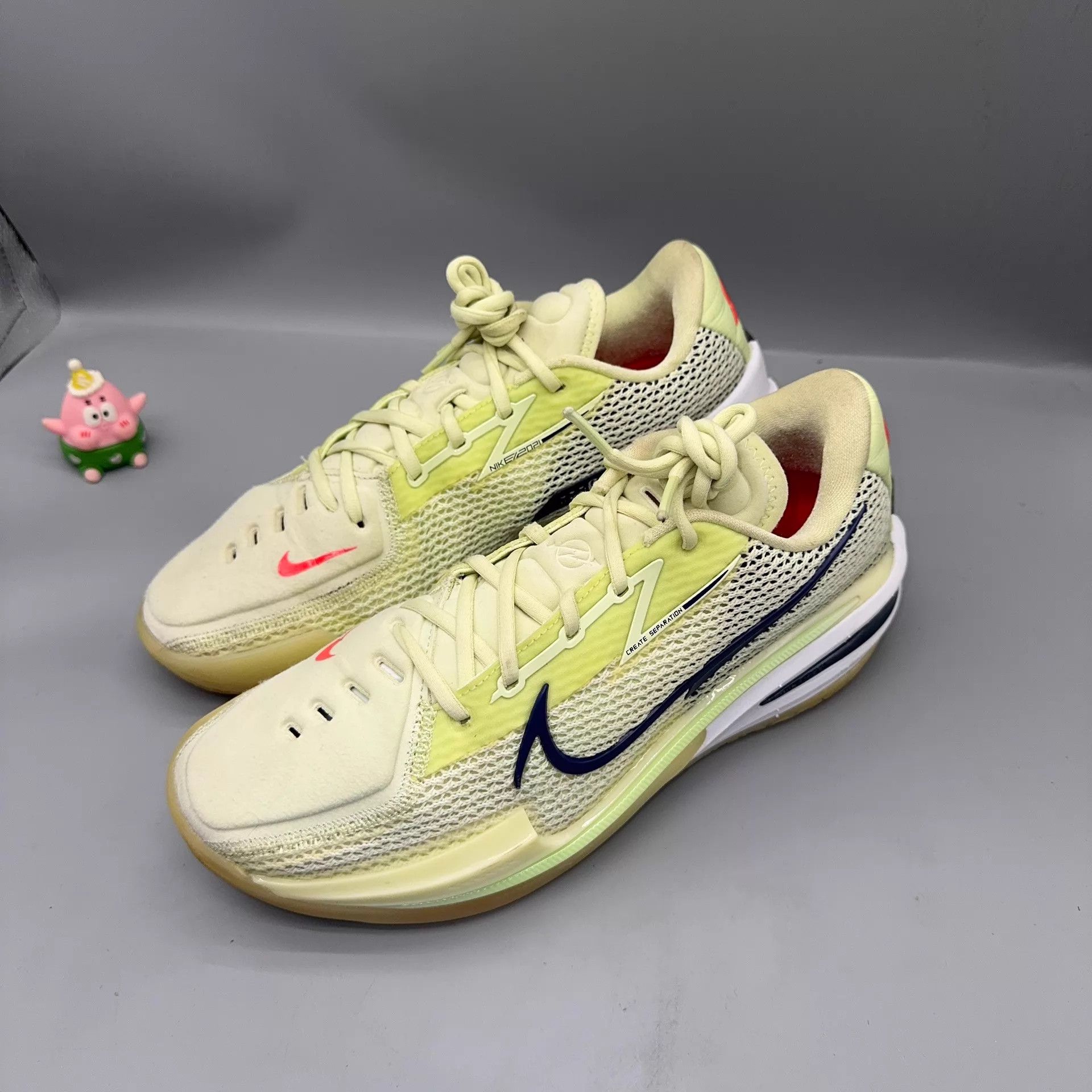 Nike Nike Gtcut1 Ice Green 42.5 Size US 9 / EU 42 - 1 Thumbnail