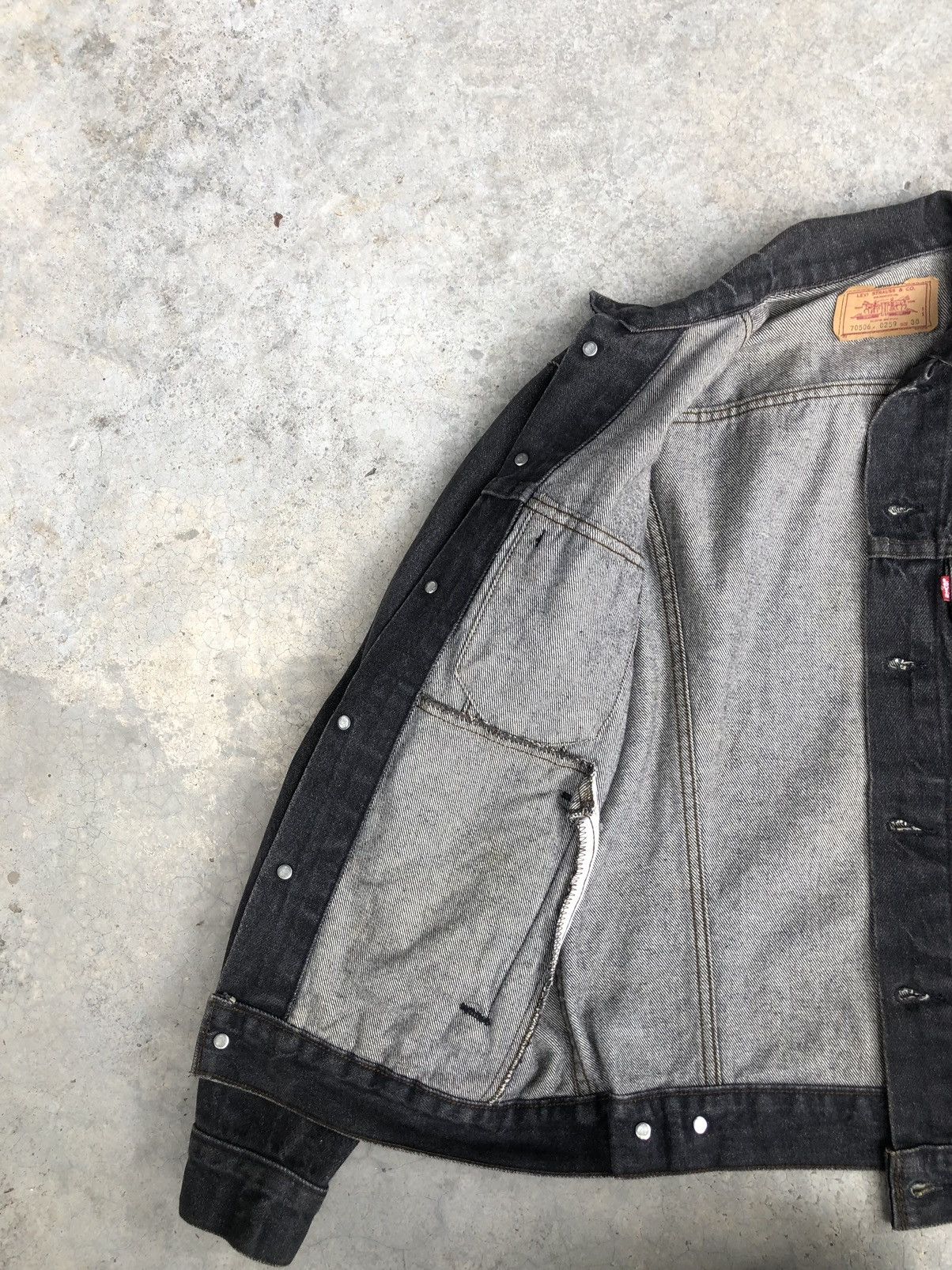 Levi's Vintage 80s Levis Denim Jacket Distressed Denim Size US M / EU 48-50 / 2 - 3 Thumbnail