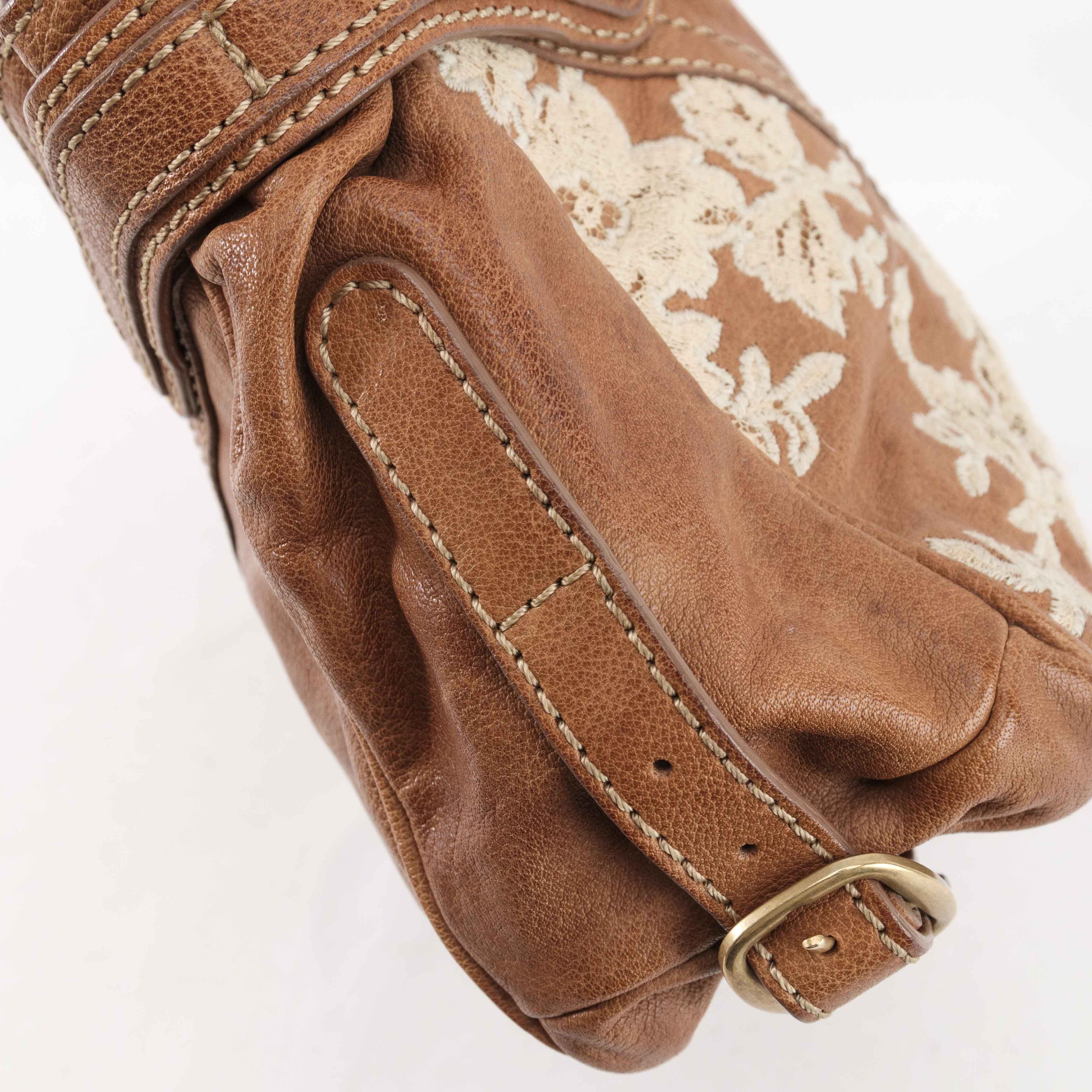 Valentino Valentino Garavani Maison Lace-Embroidered Leather Handbag Size ONE SIZE - 12 Thumbnail