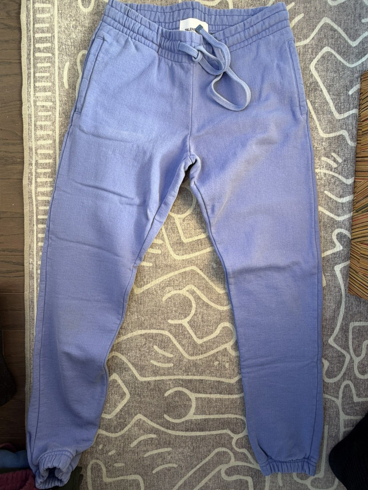 Talentless Size small ladies sweats Size 28" / US 6 / IT 42 - 2 Thumbnail