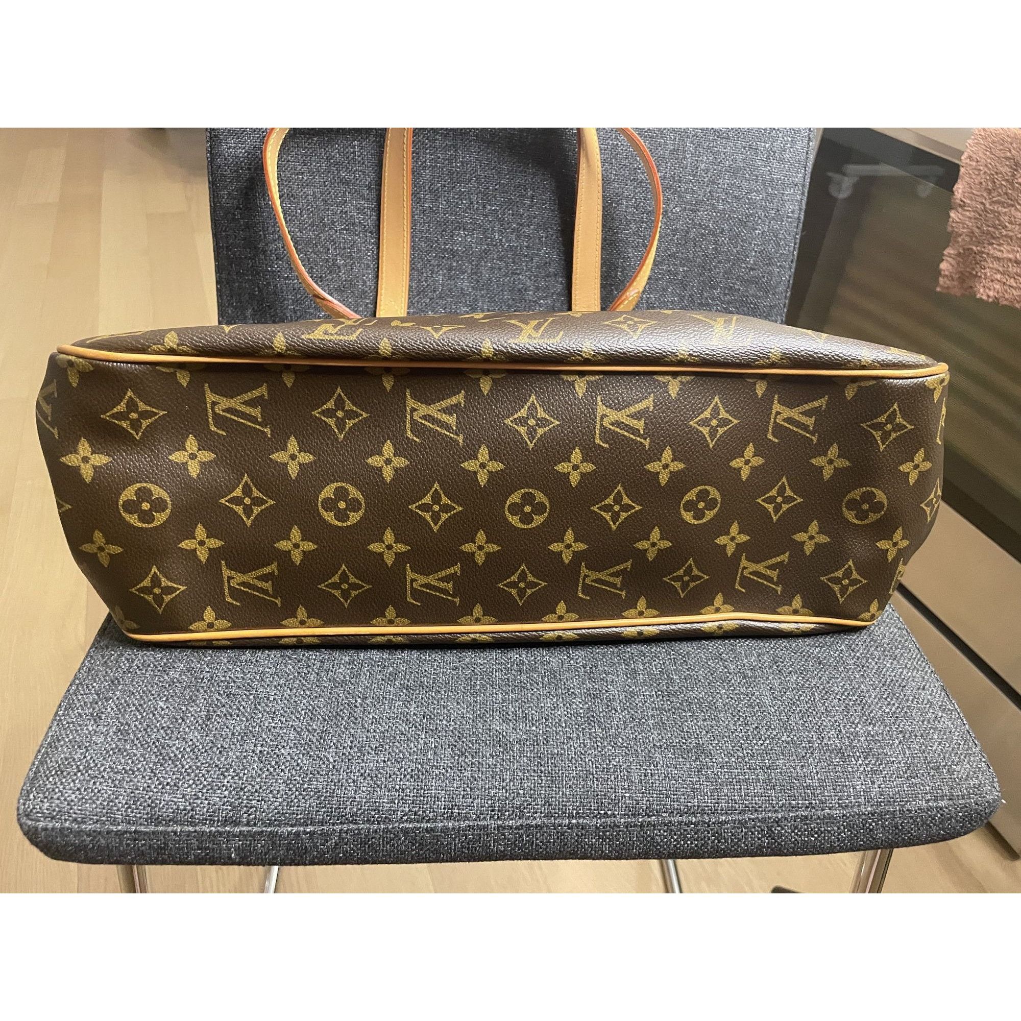 Louis Vuitton Louis Vuitton Monogram Canvas Totally PM Shoulder Bag With T Size ONE SIZE - 3 Thumbnail