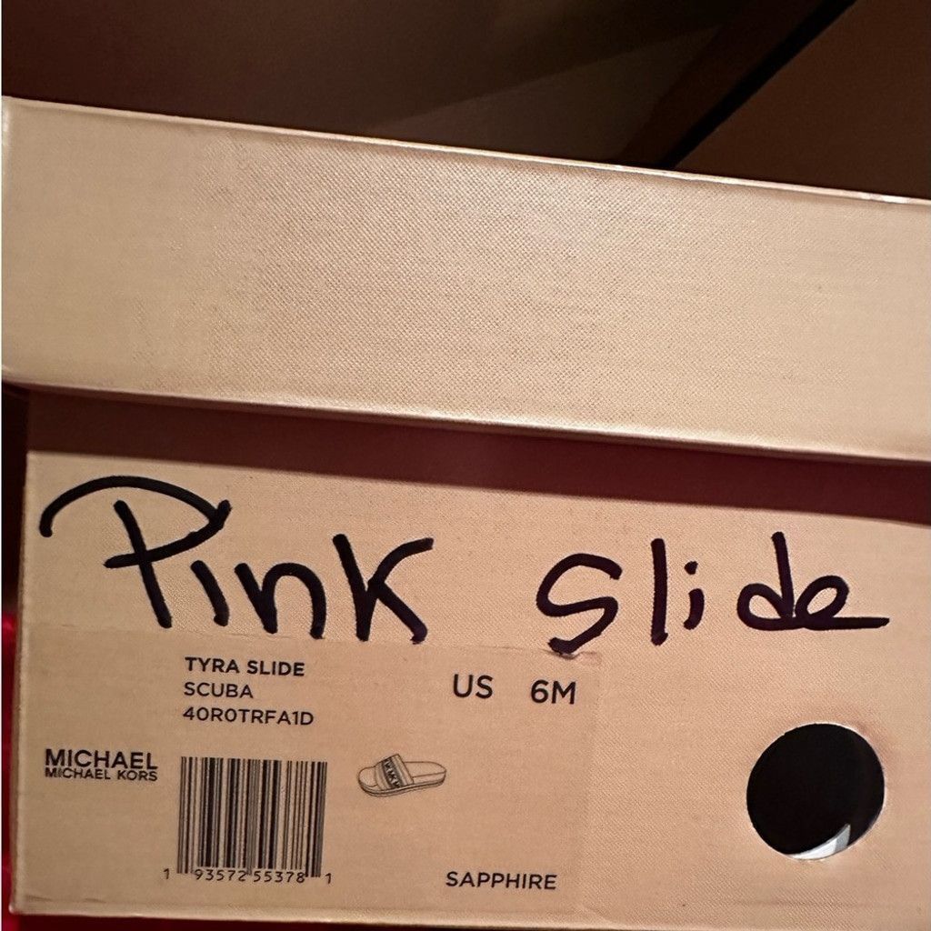 Michael Kors Michael Kors Pink Slide Size 6 Size US 6 / IT 36 - 2 Thumbnail