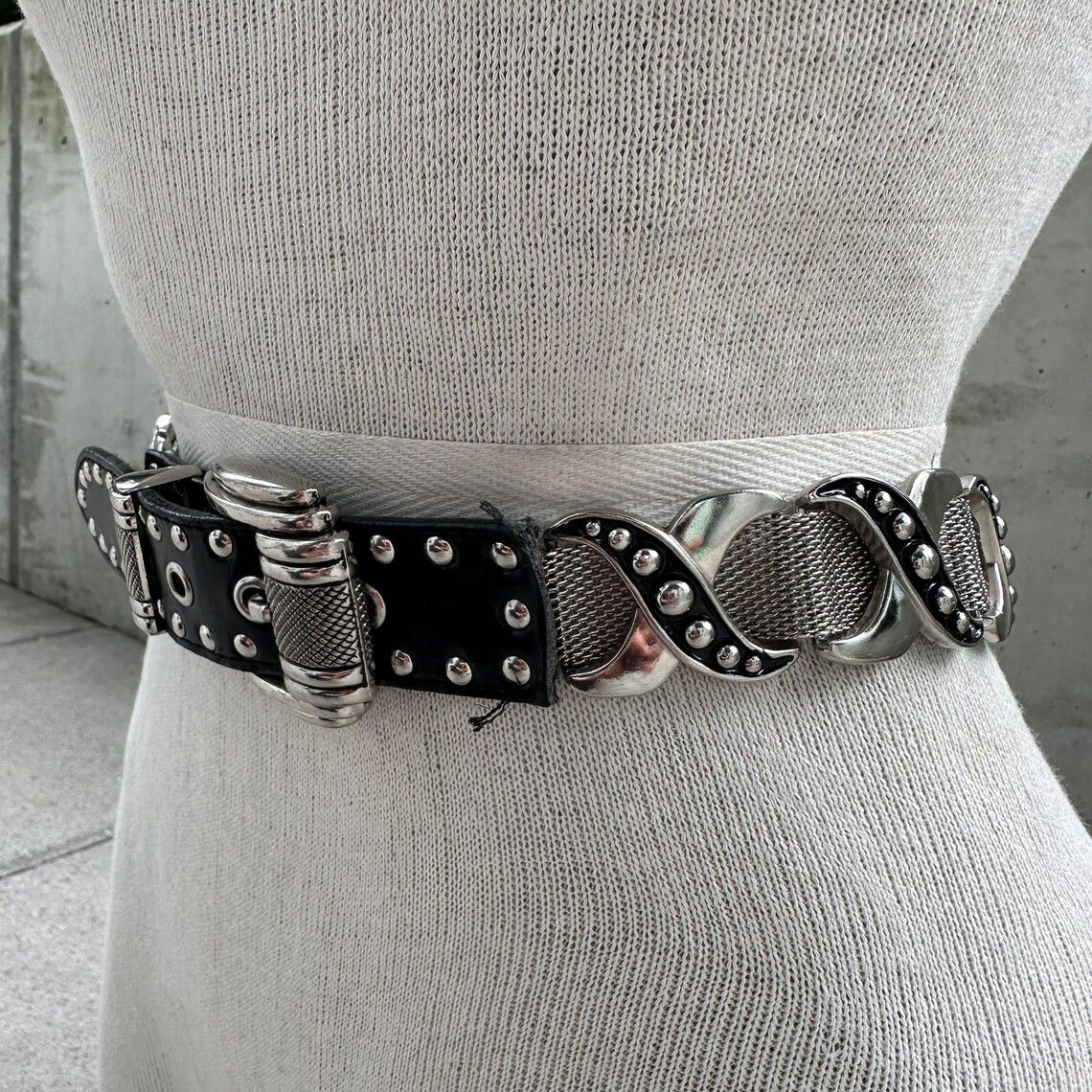 Other 80's Vintage Belt in genuine leather size 38 Size ONE SIZE - 4 Thumbnail