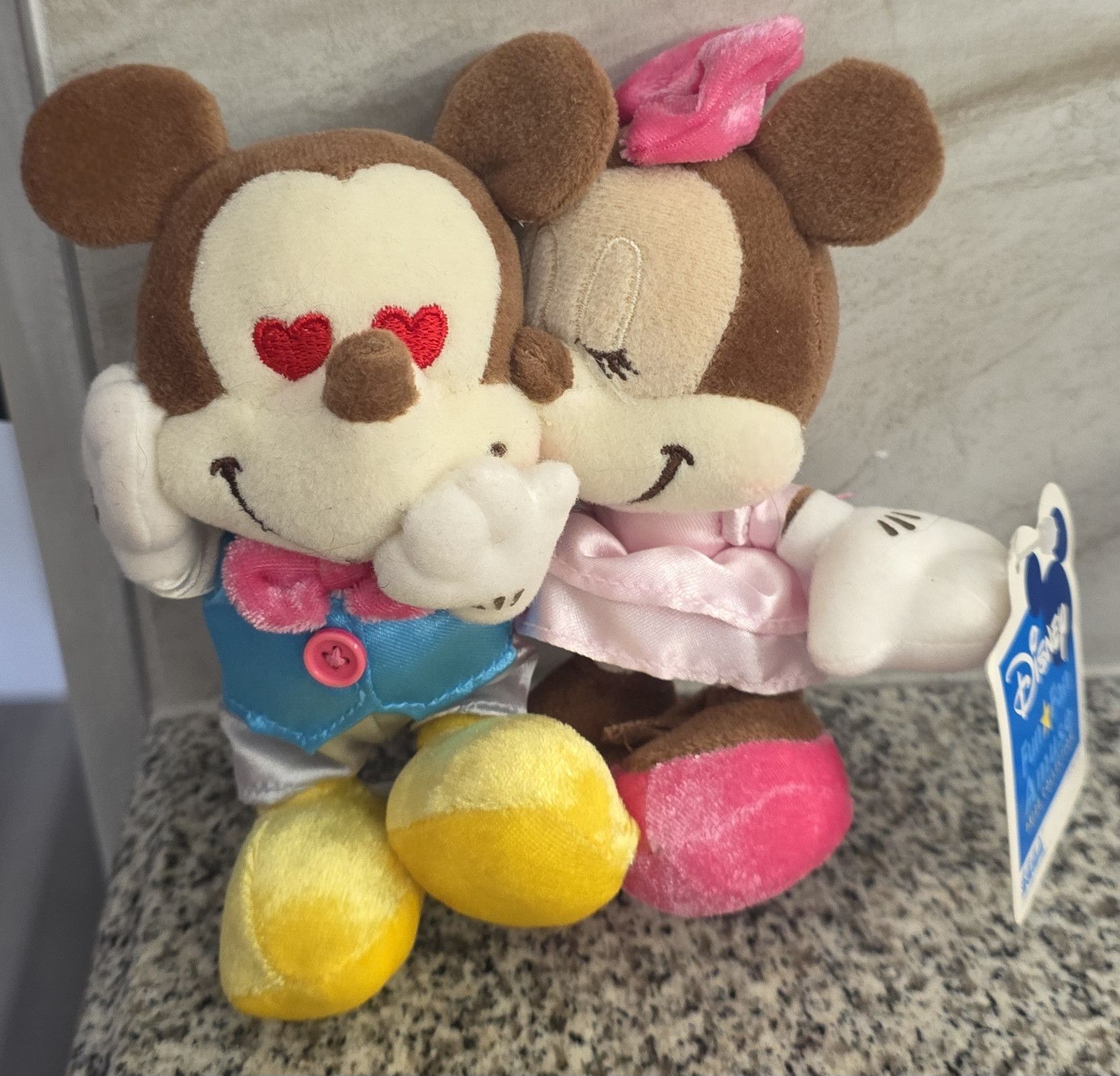 Disney Disney Sega Mickey Minnie Heart Kiss MN16656 07 Plush 5.5"" Size ONE SIZE - 1 Thumbnail