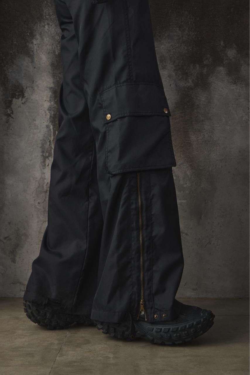 Dolce & Gabbana DOLCE & GABBANA 2000s SKI FLARED PANTS Size US 30 / EU 46 - 5 Thumbnail