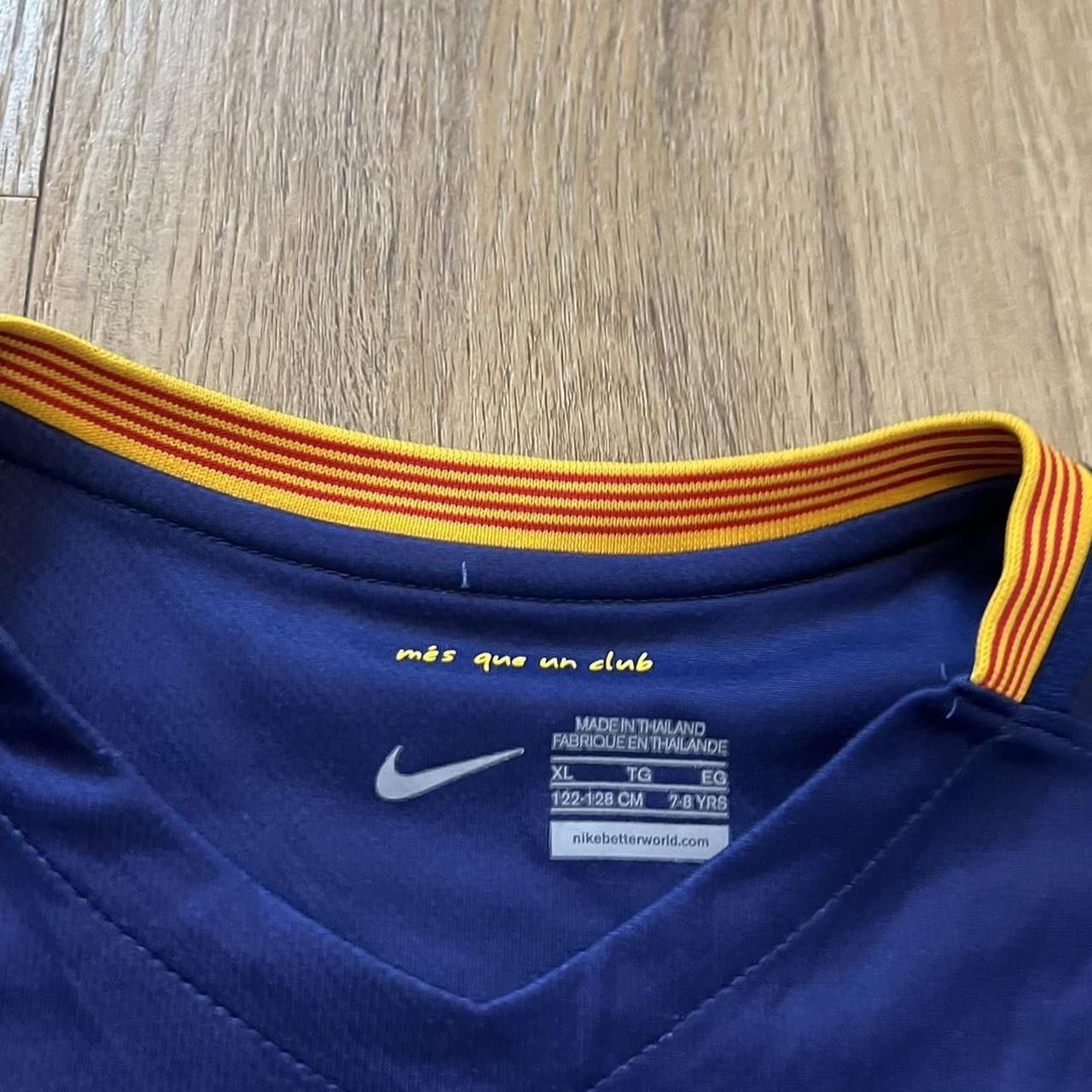 Nike 2014-15 FC Barcelona Nike Home Football Shirt La Liga Messi Size US XXS / EU 40 - 4 Thumbnail
