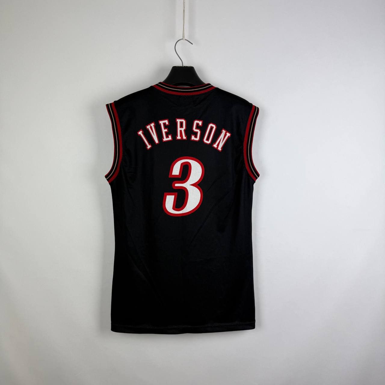 Champion VINTAGE CHAMPION 76 SIXERS ALLEN IVERSON BASKETBALL JERSEY Size US M / EU 48-50 / 2 - 7 Thumbnail