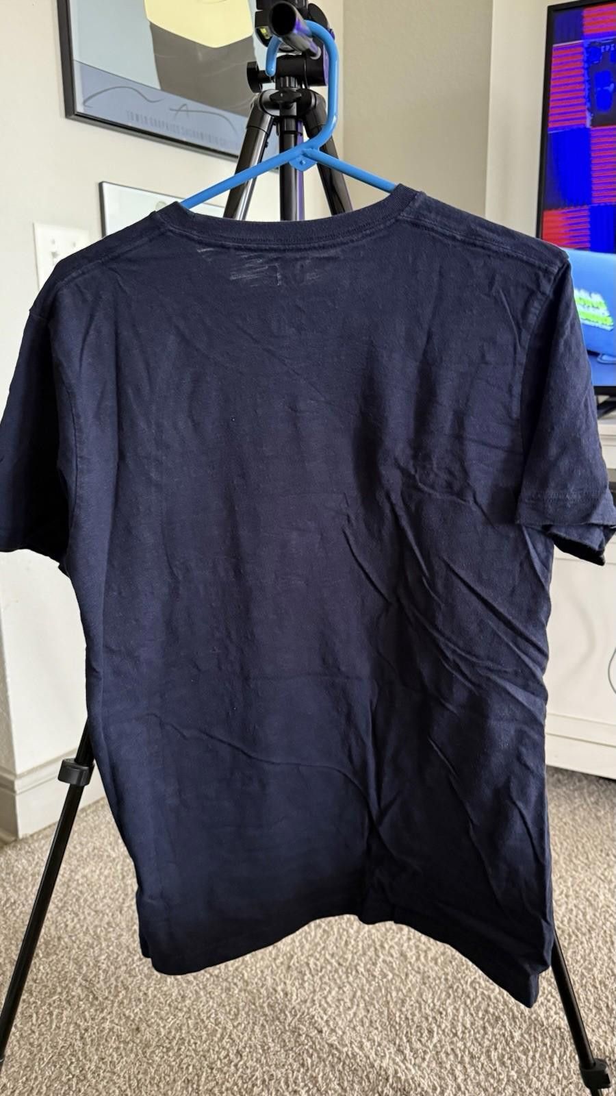 Uniqlo Uniqlo Hokusai Blue Shirt Mens M Blue Graphic Tee Samurai Size US M / EU 48-50 / 2 - 4 Thumbnail
