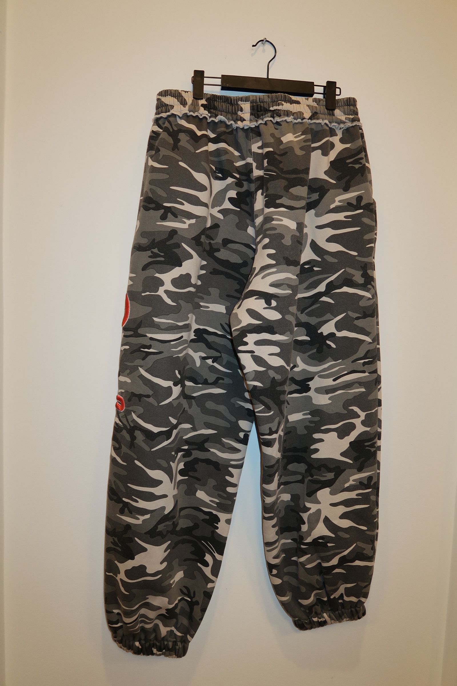 The GV Gallery GV Gallery Snow Camo Sweats Size US 34 / EU 50 - 2 Thumbnail