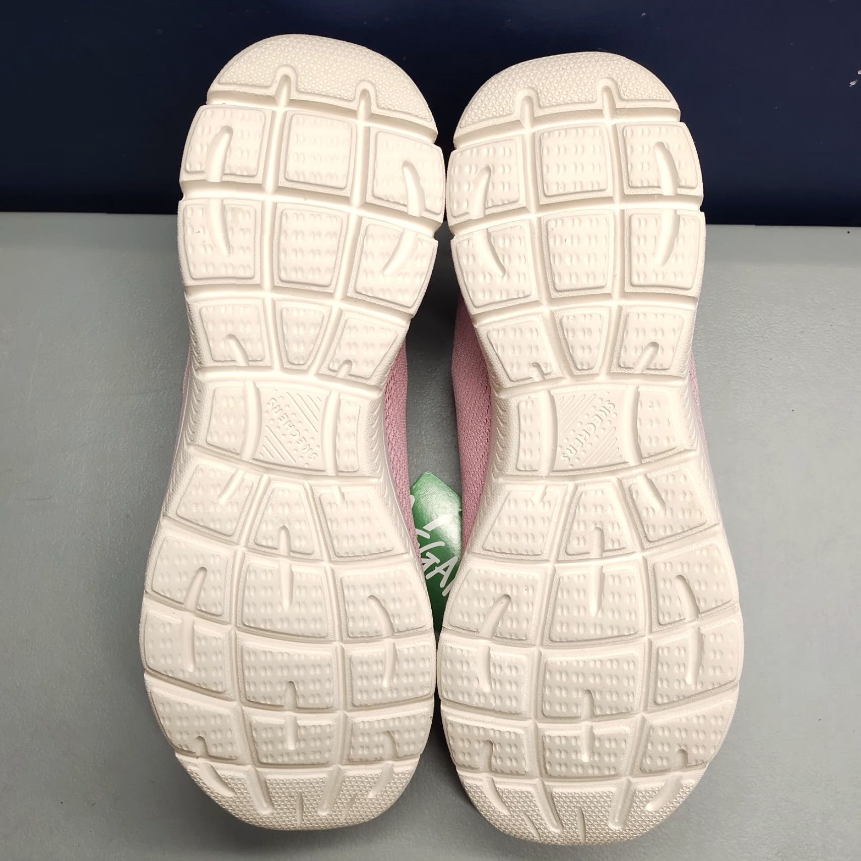 SKECHERS Skechers Summits Summer Blush Sneakers Womens Size 10 Multicolor Memory Foam 150268 Size US 10 / IT 40 - 8 Thumbnail