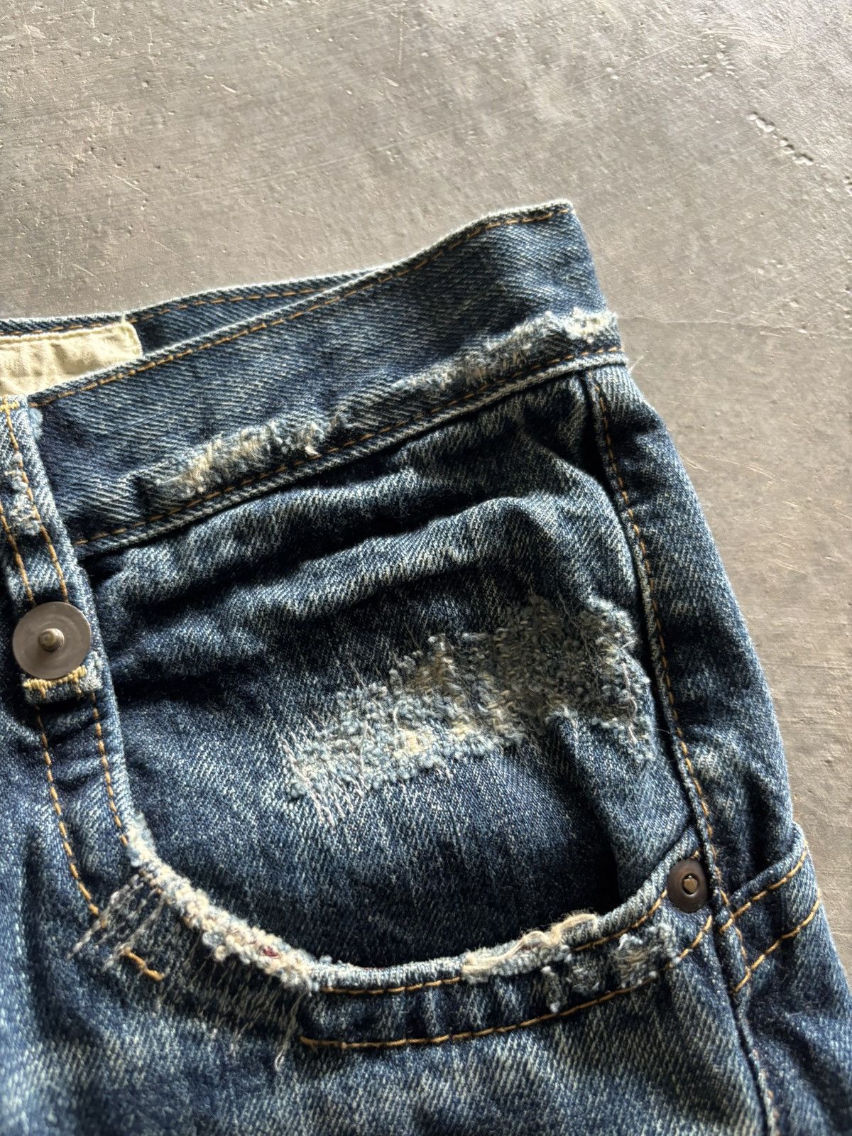 20471120 × Japanese Brand distressed Antgauge sashiko boro side pocket punk cross Size US 31 - 9 Thumbnail